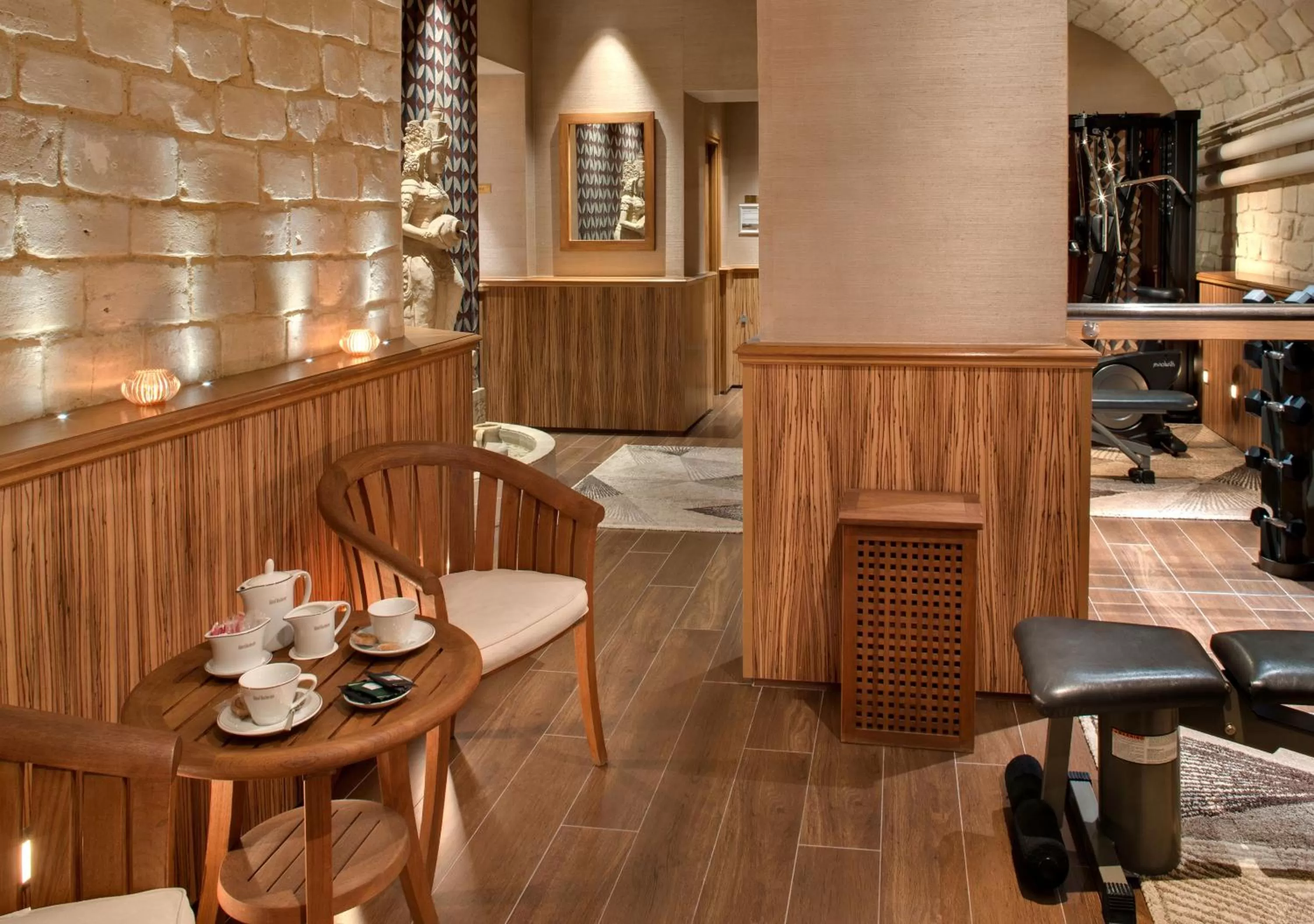 Fitness centre/facilities in Rochester Champs Elysees