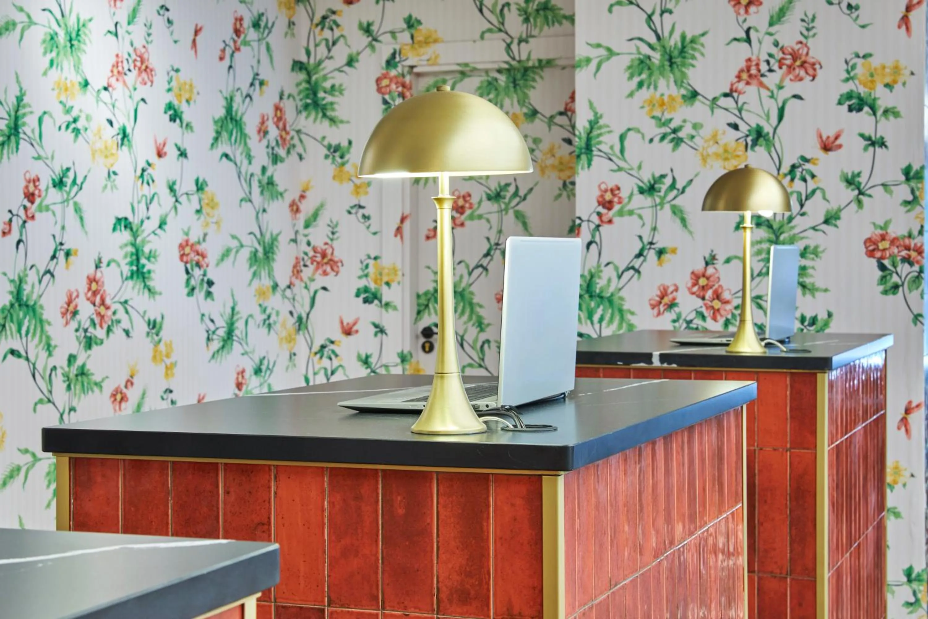 Lobby or reception in Hesperia Sevilla