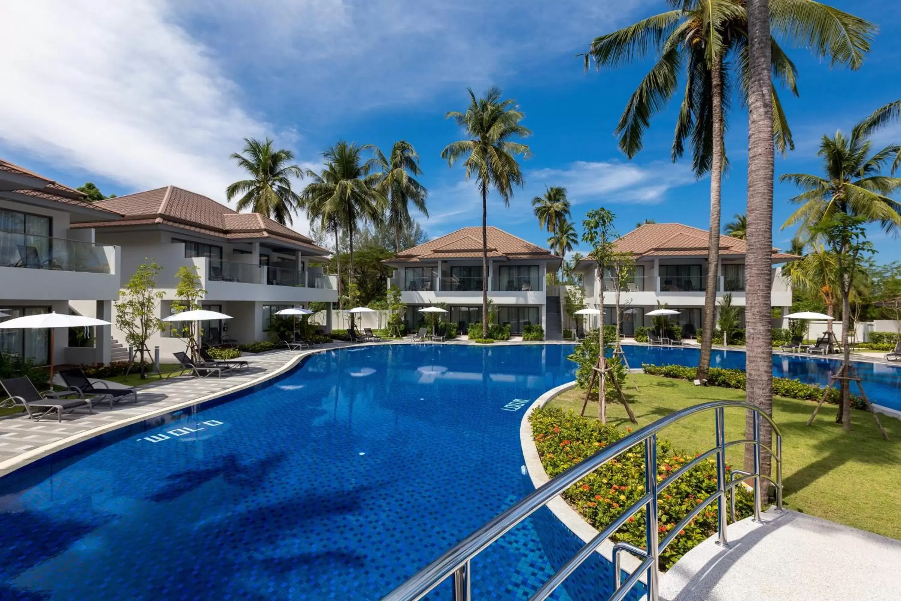 Deluxe Double or Twin Room with Pool View - Family Wing in X10 Khaolak Resort Deluxe Double or Twin Room with Pool View - Family Wing in X10 Khaolak Resort