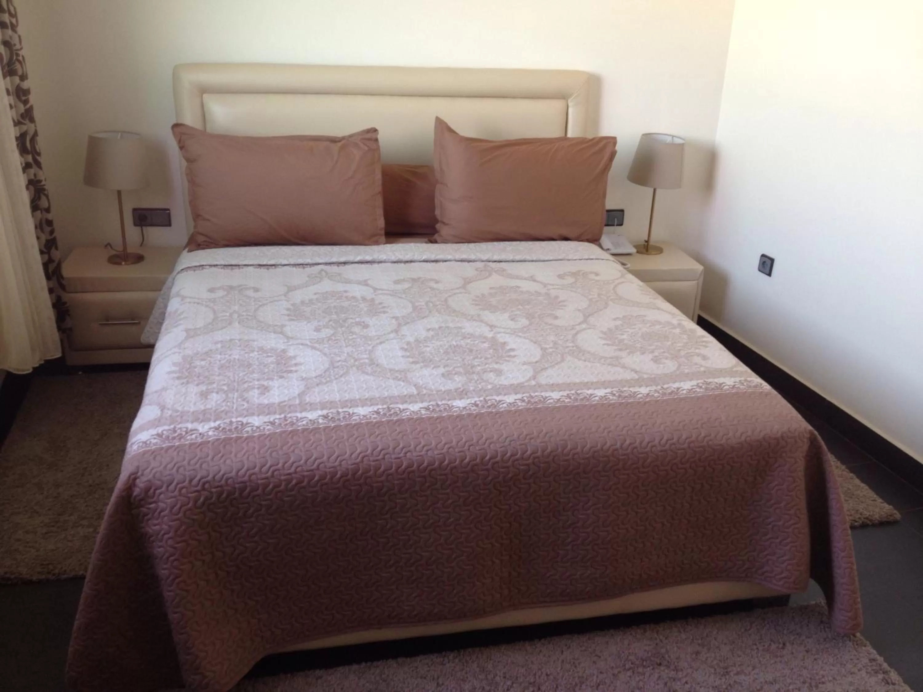 Bed in Hotel Salime Al Khozama