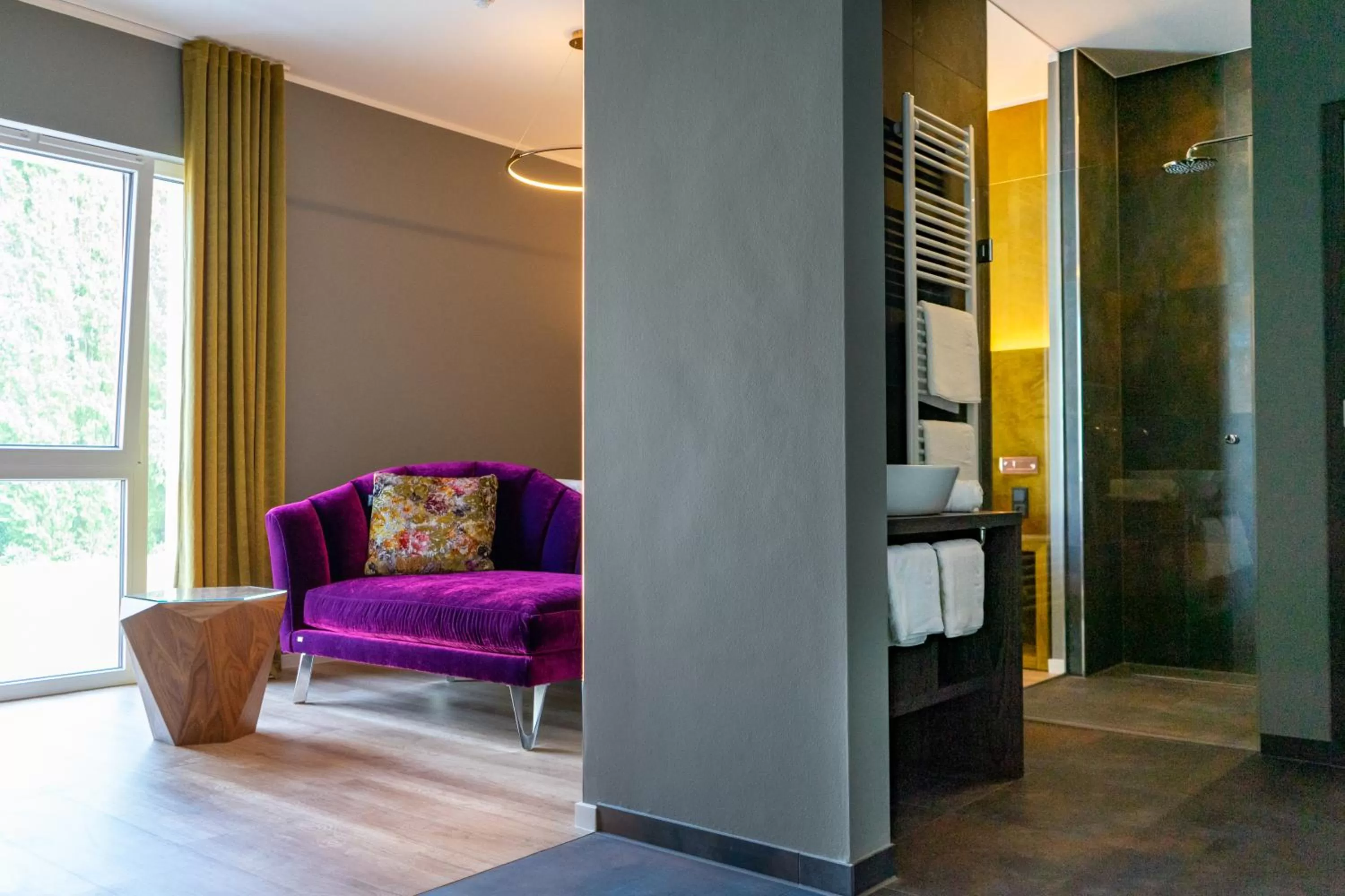 Seating Area in Motel24