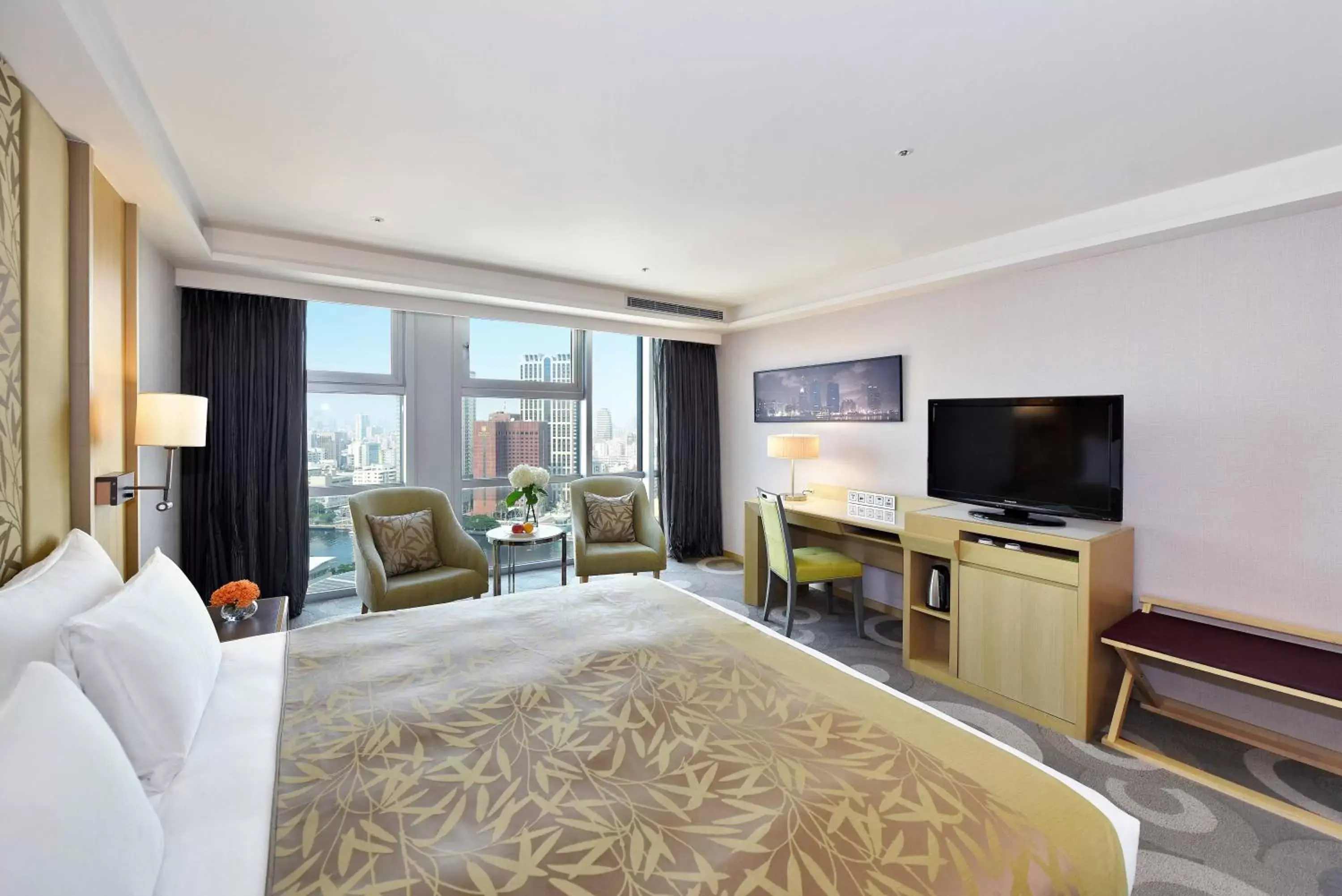 Executive Room with City View in Fullon Hotel Kaohsiung Executive Room with City View in Fullon Hotel Kaohsiung