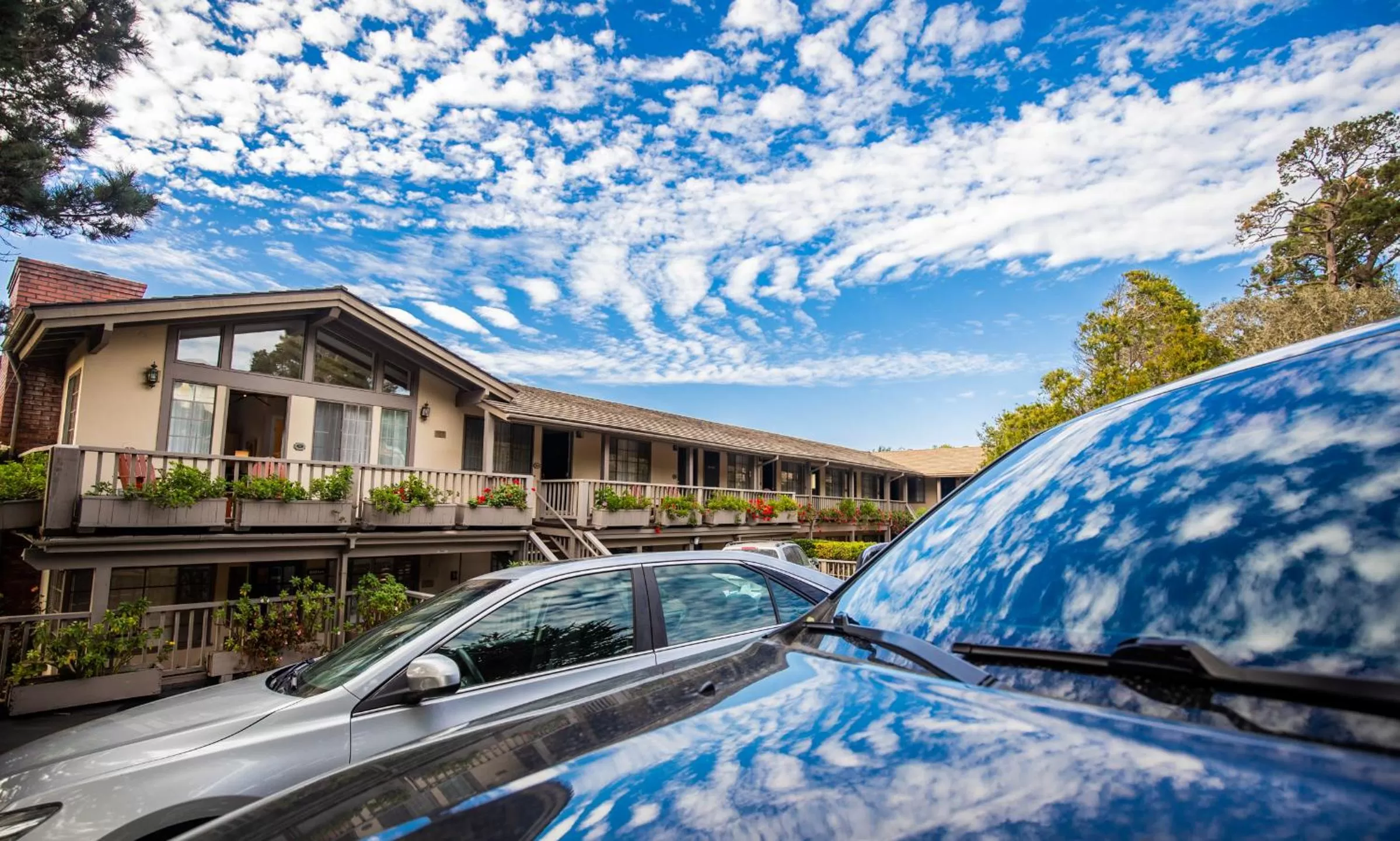 Property building in Comfort Inn Carmel By the Sea