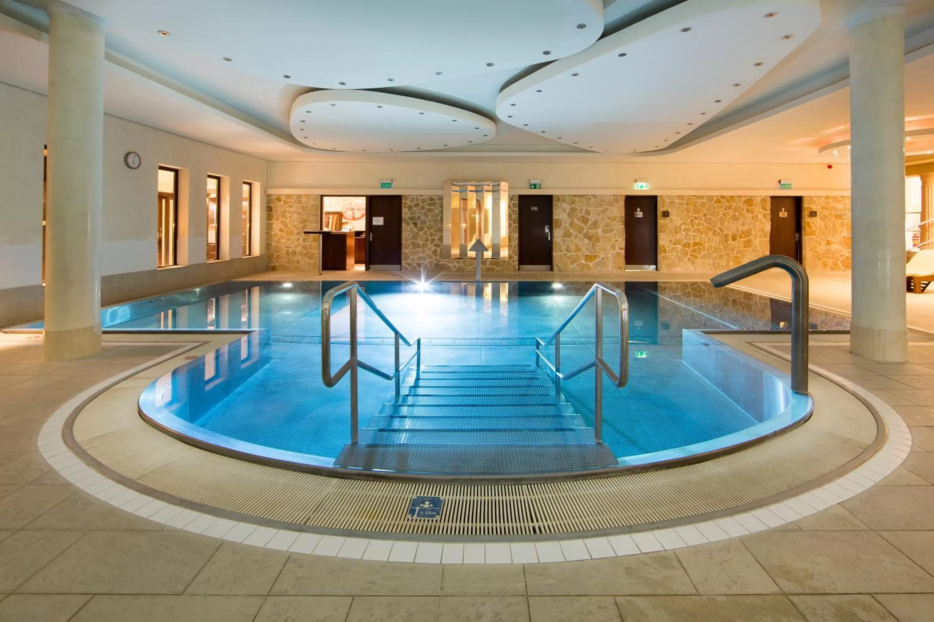 Swimming pool in Hotel Król Kazimierz