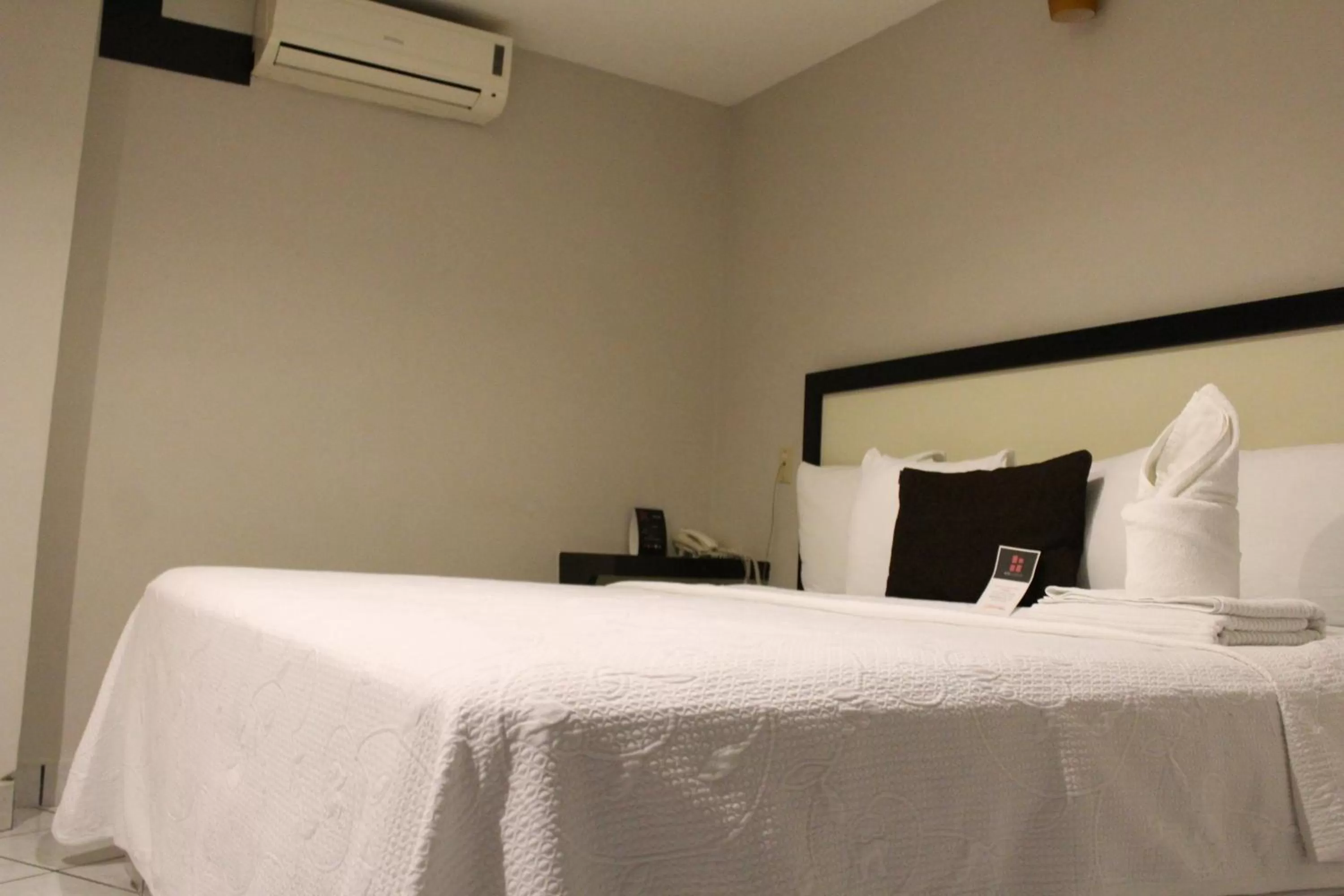 Bed in Hotel Florencia Poza Rica