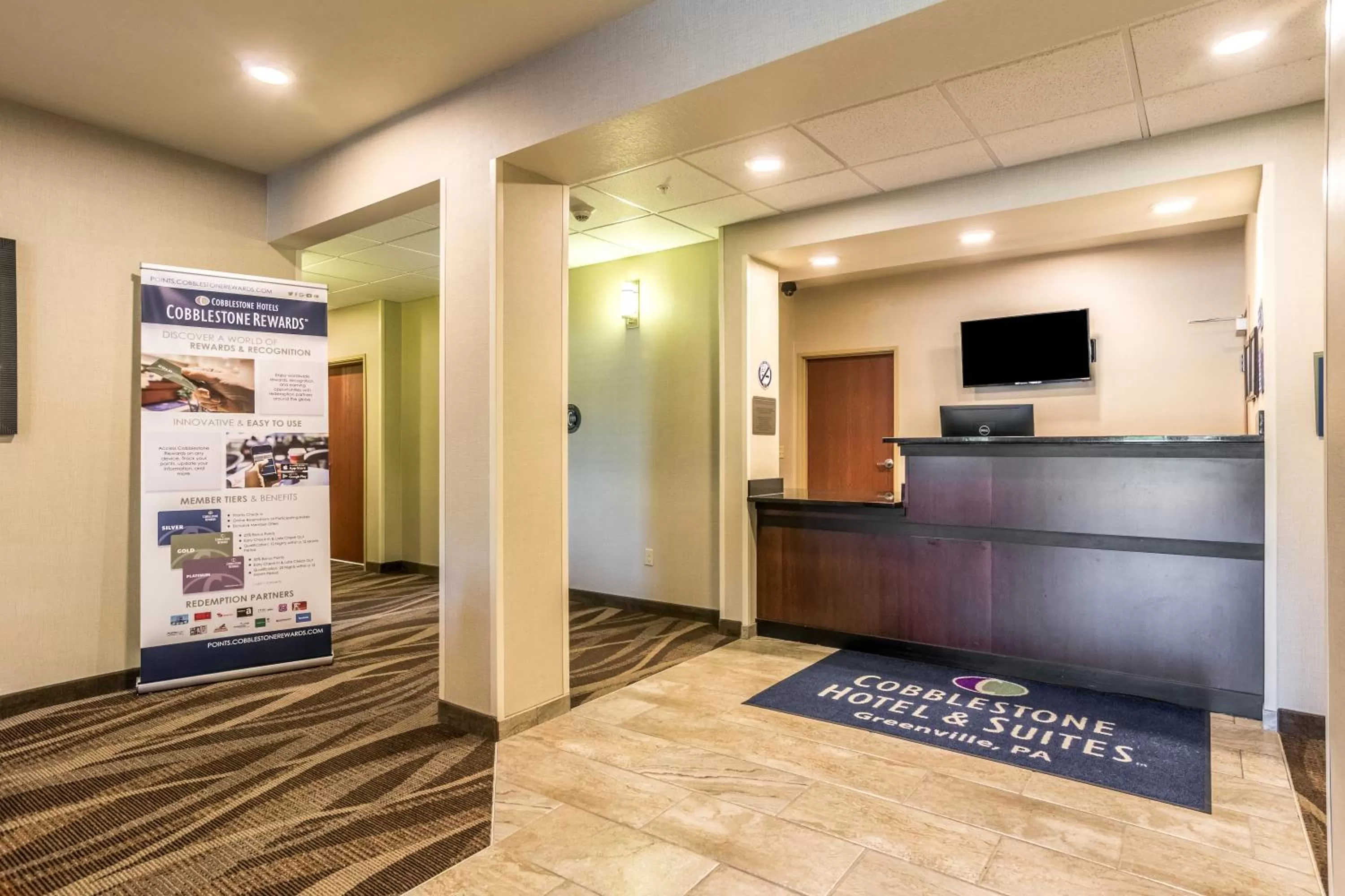 Lobby or reception in Cobblestone Hotel & Suites - Greenville