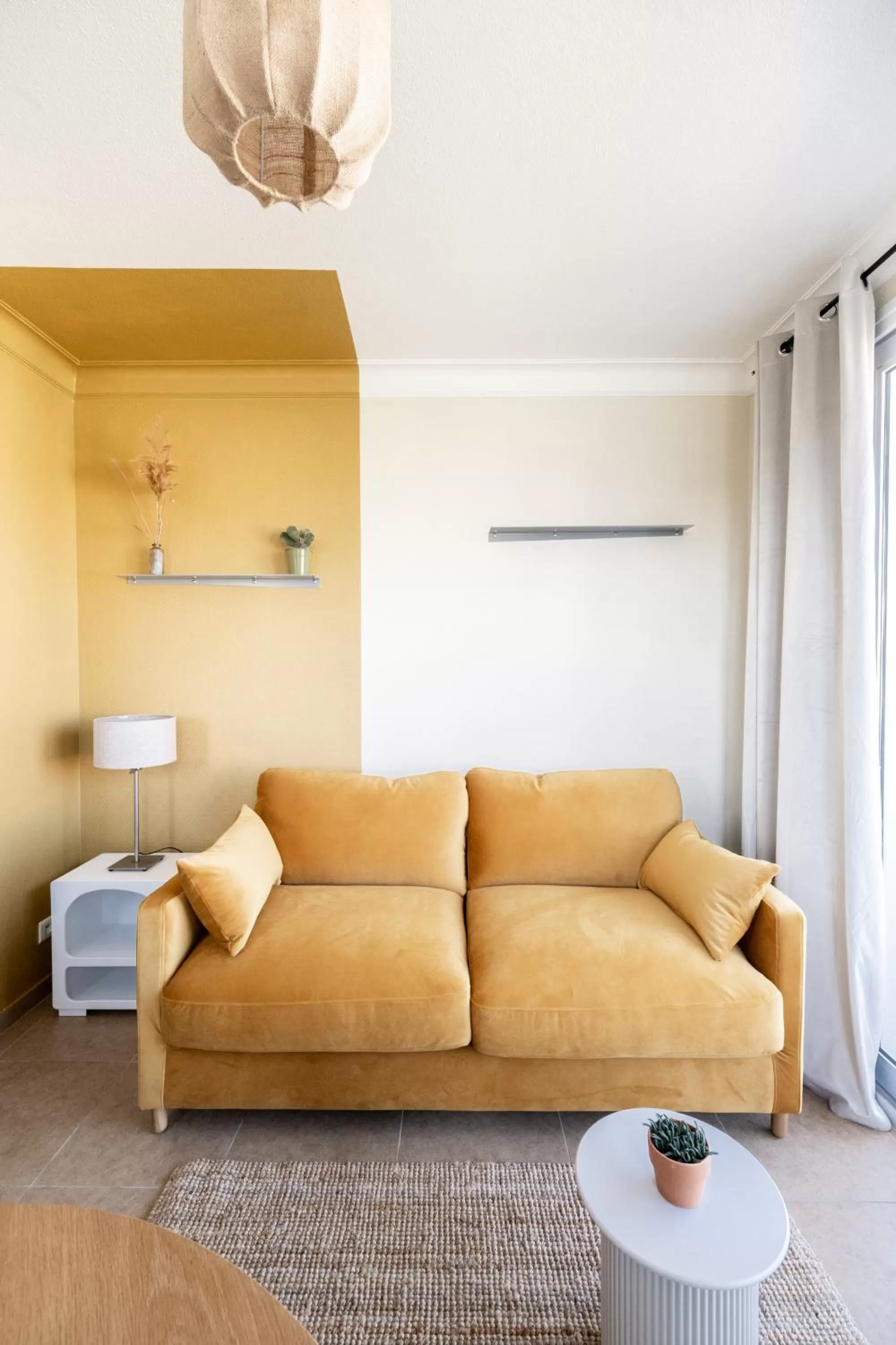 Seating Area in Résidence Chateau d'Acotz - Avec piscine à 600m des plages à Saint-Jean-de-Luz