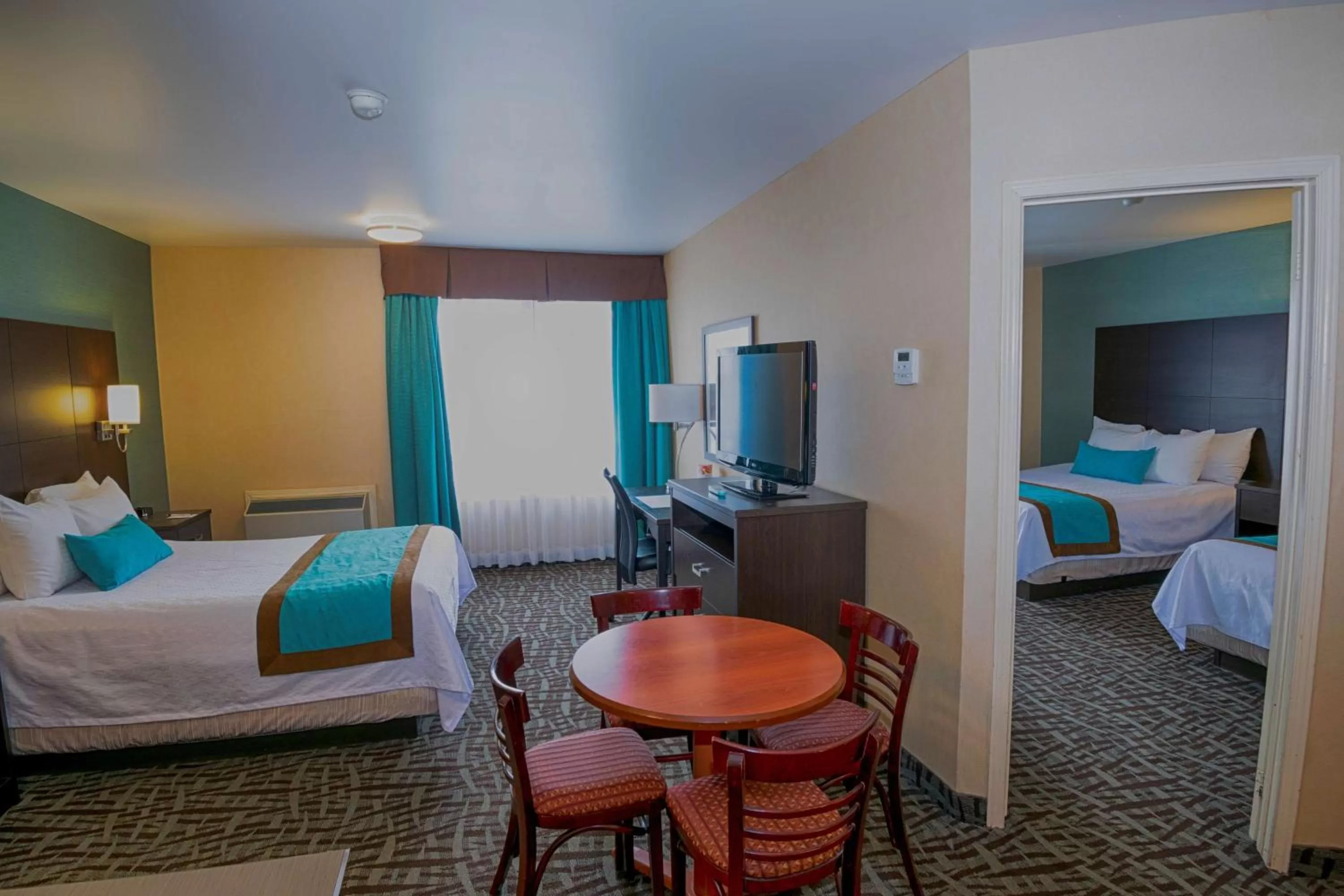 Bedroom in Best Western Plus Barrie