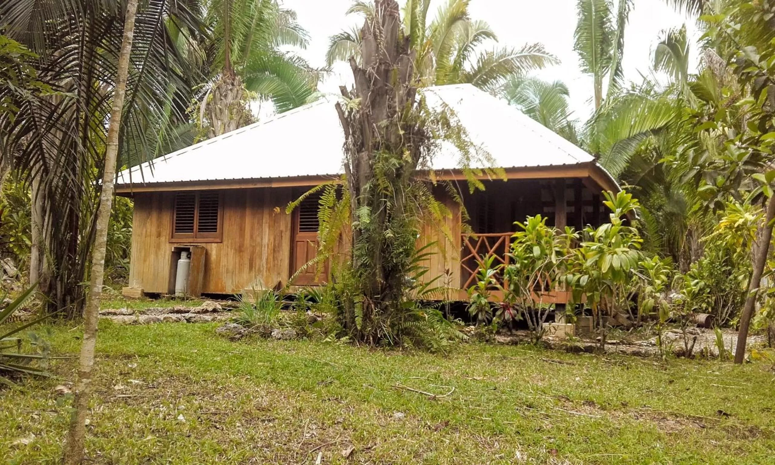 Property Building in Sun Creek Lodge