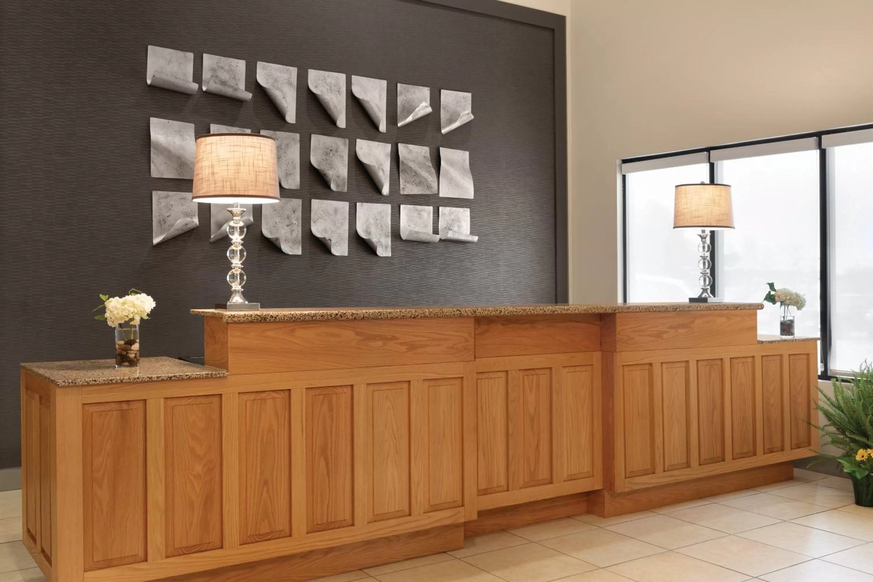 Lobby or reception in Radisson Hotel Ames Conference Center at ISU