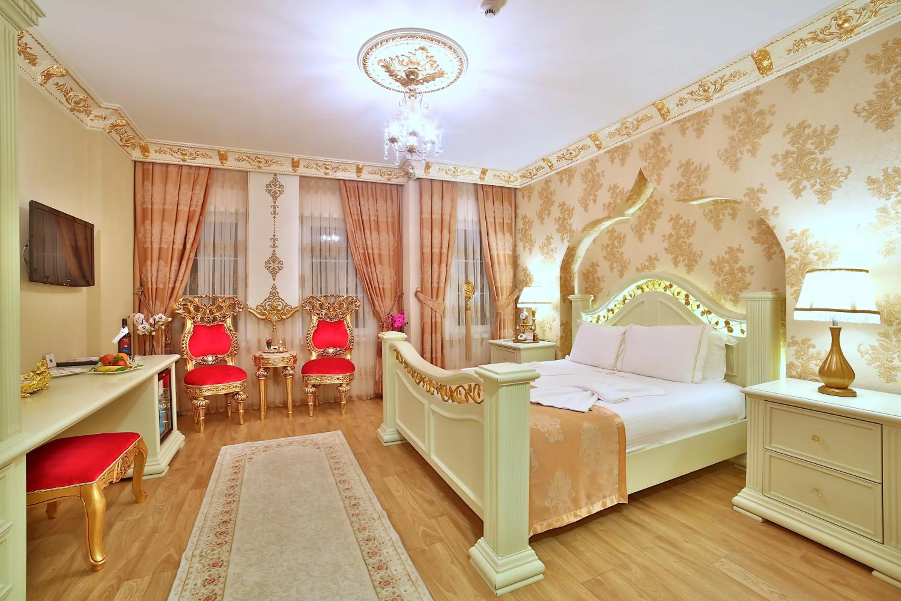 Bed in White House Hotel Istanbul