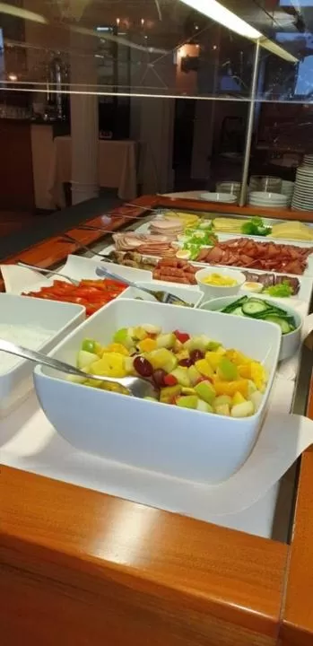 Breakfast in Weinhotel St. Stephanus