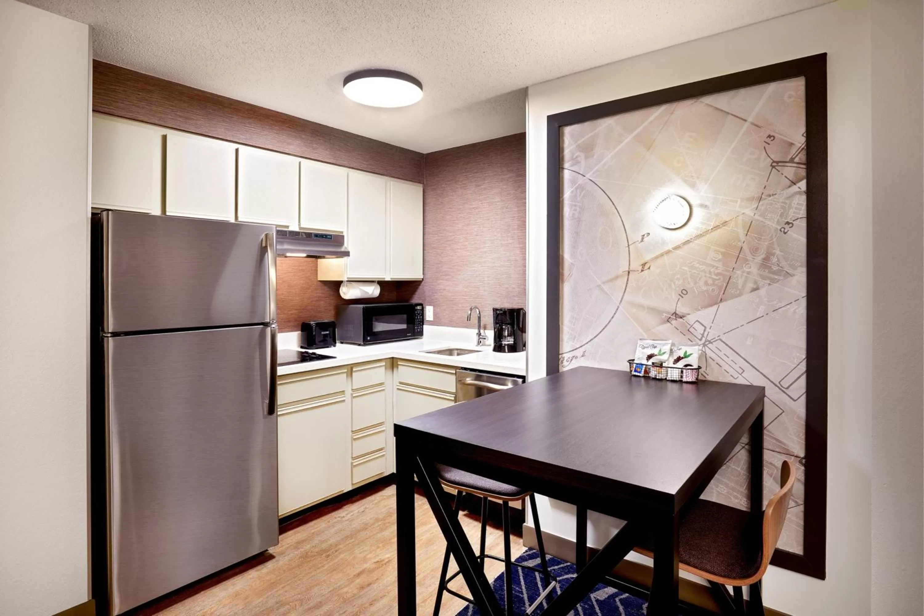 Kitchen or kitchenette in Residence Inn by Marriott Boston Cambridge