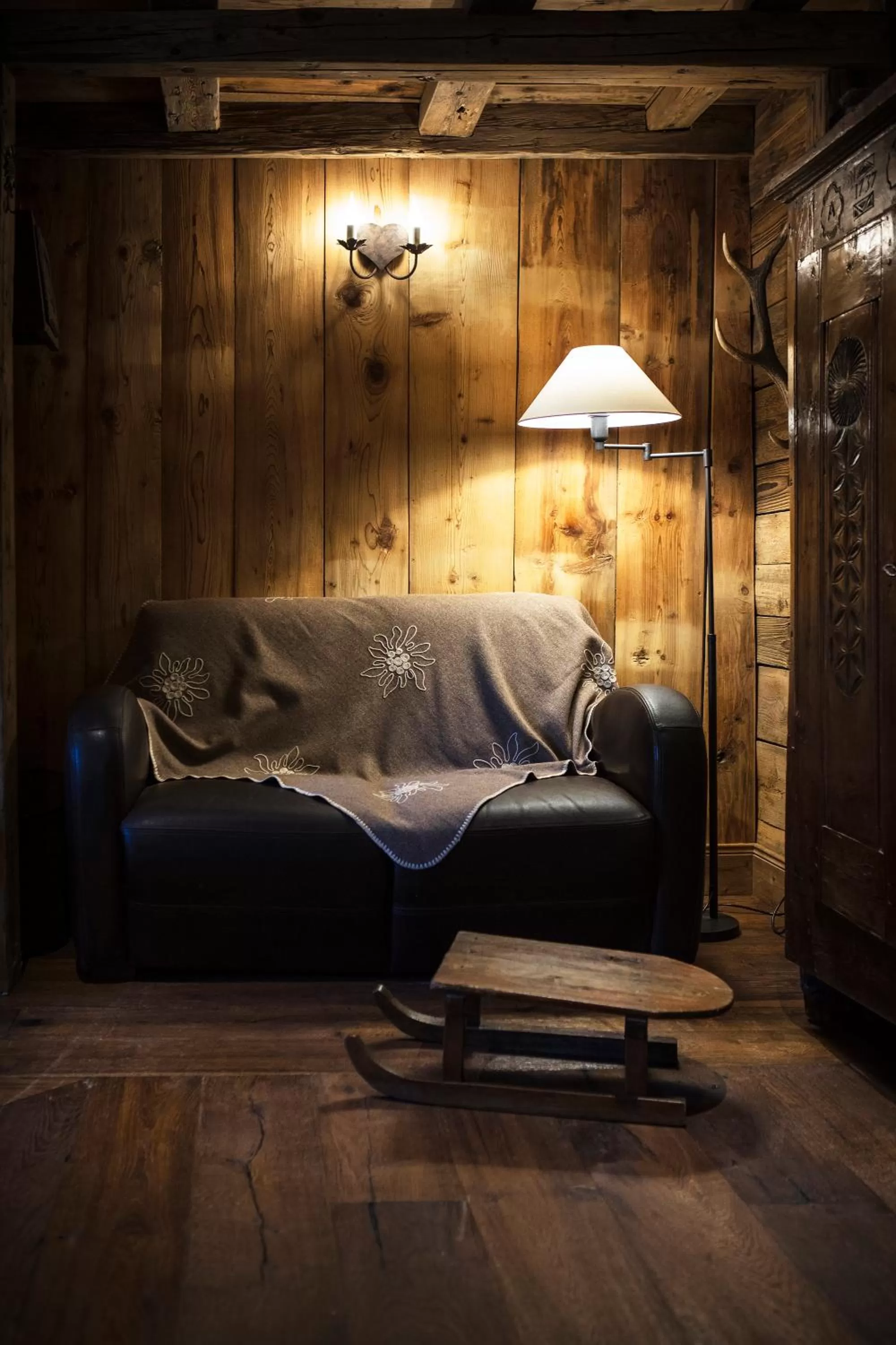 Living room in La Bouitte - Hôtel Relais & Châteaux