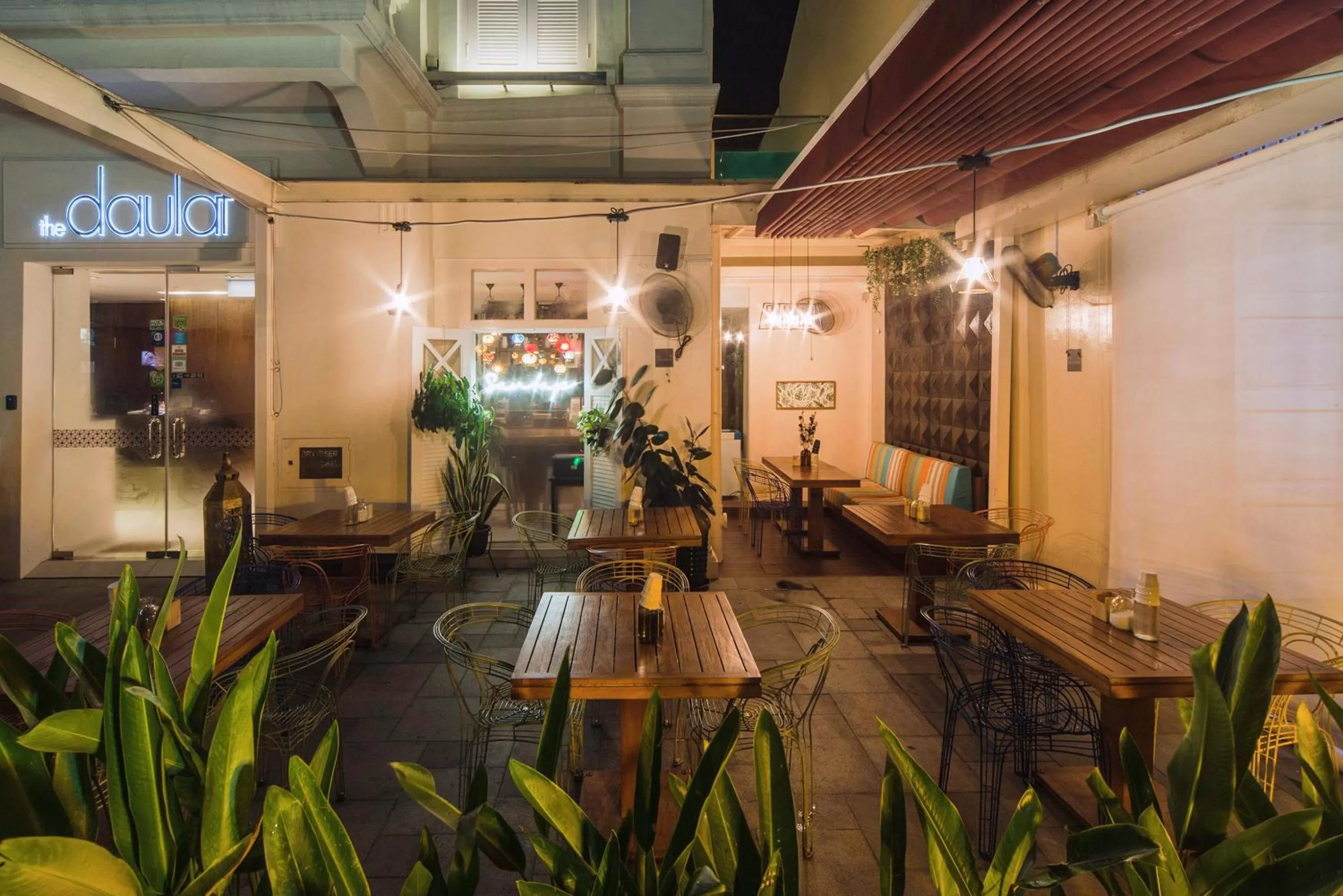 Area and facilities in The Daulat by Hotel Calmo