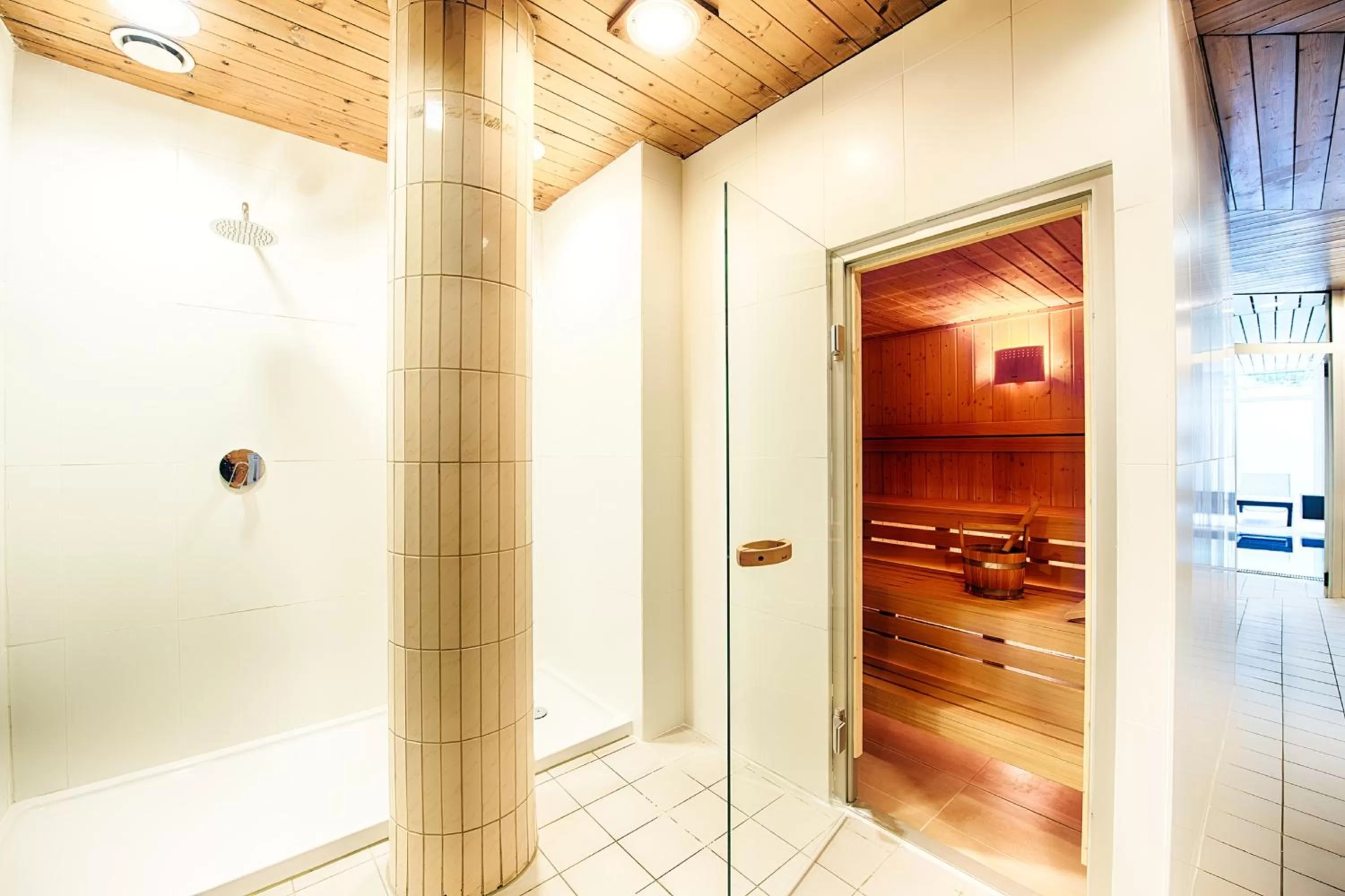 Area and facilities in Holiday Inn Munich - South by IHG