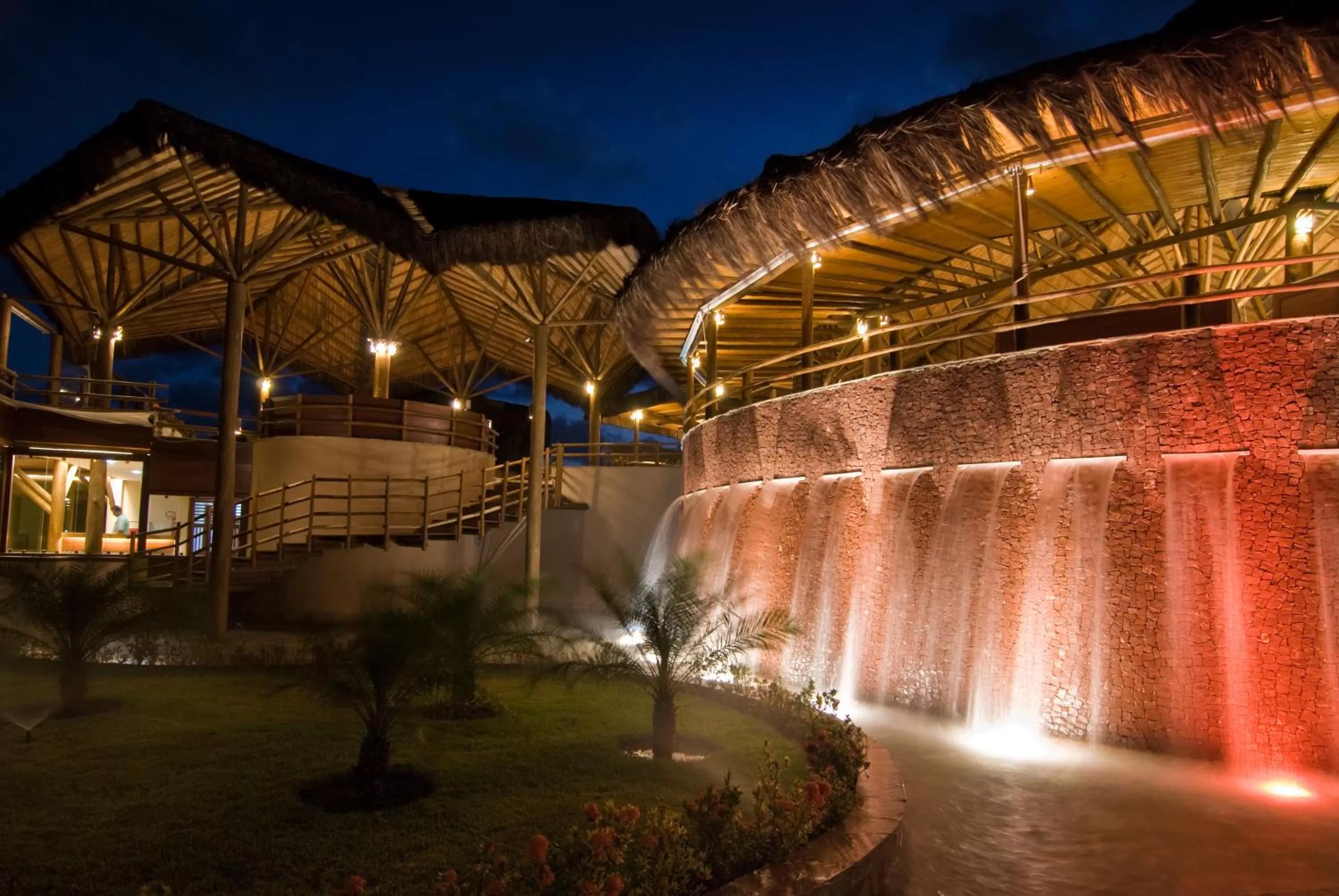 Facade/entrance in Praia Bonita Resort & Conventions - Praia de Camurupim