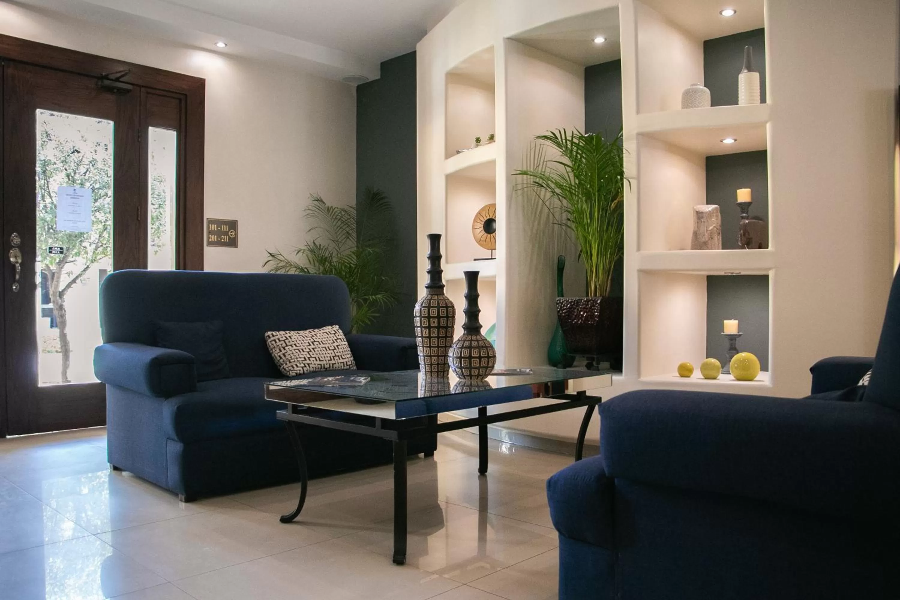 Lobby or reception in Best Western Plus Chihuahua Aeropuerto