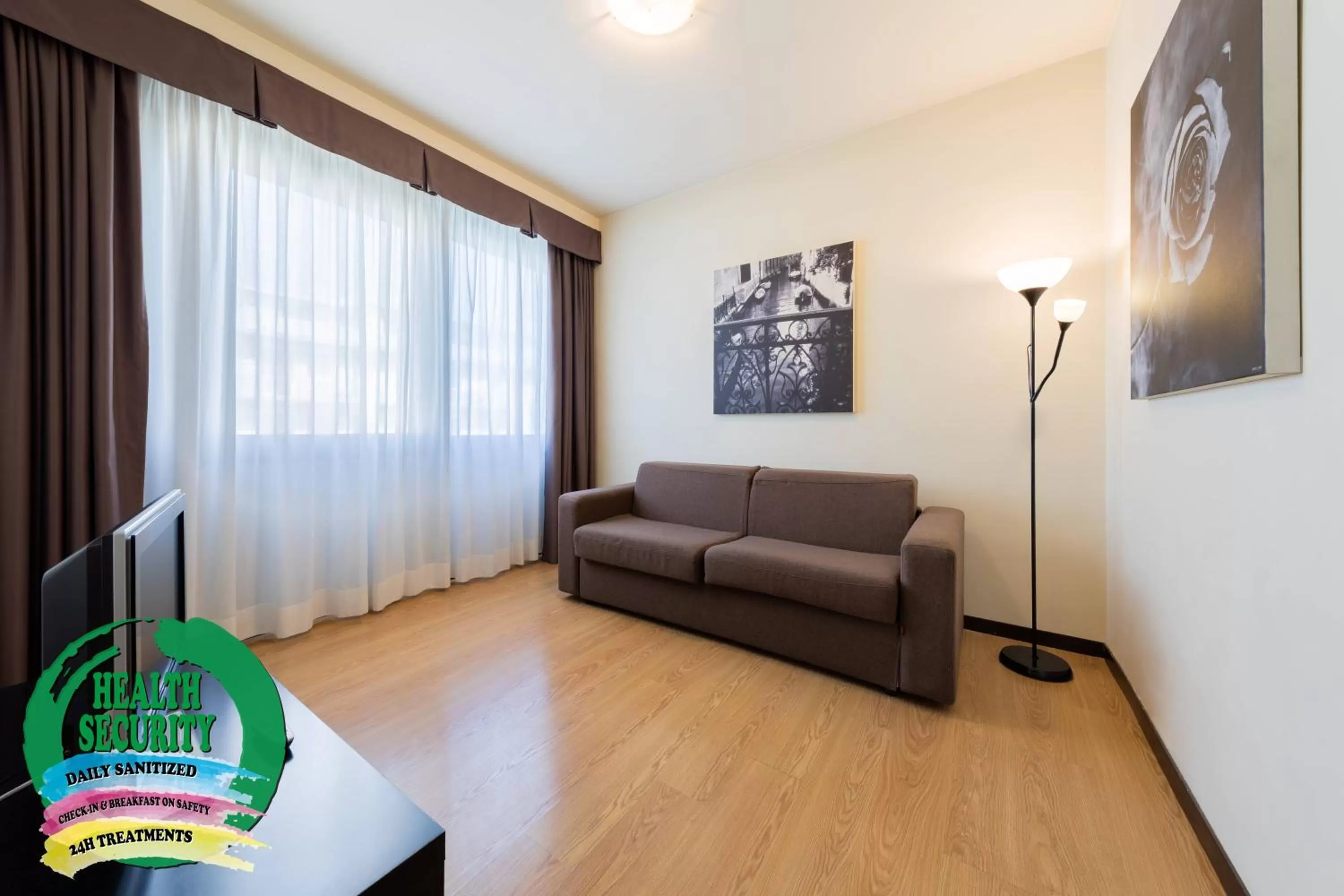 Dining area in Hotel Delfino Venezia Mestre