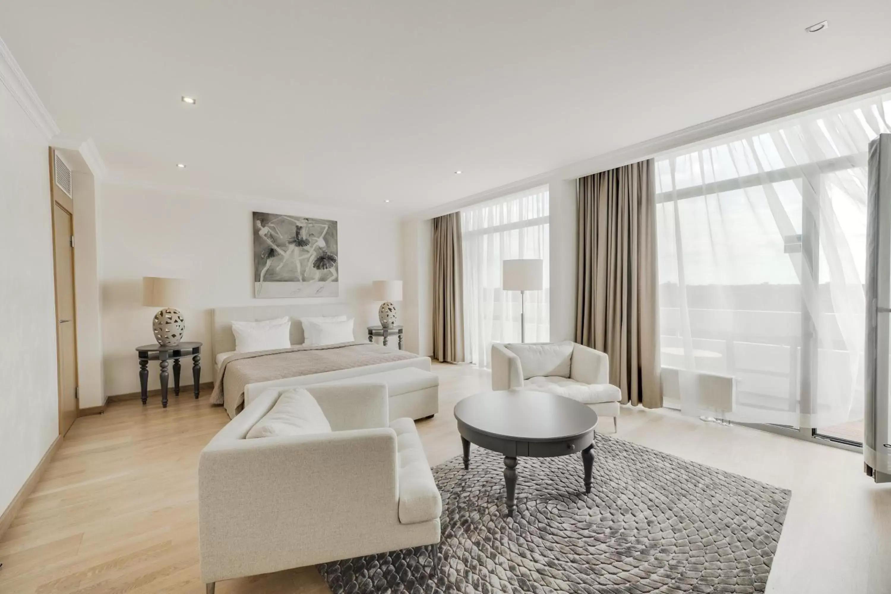 Presidential Suite in Lielupe Hotel SPA & Conferences by Semarah Presidential Suite in Lielupe Hotel SPA & Conferences by Semarah