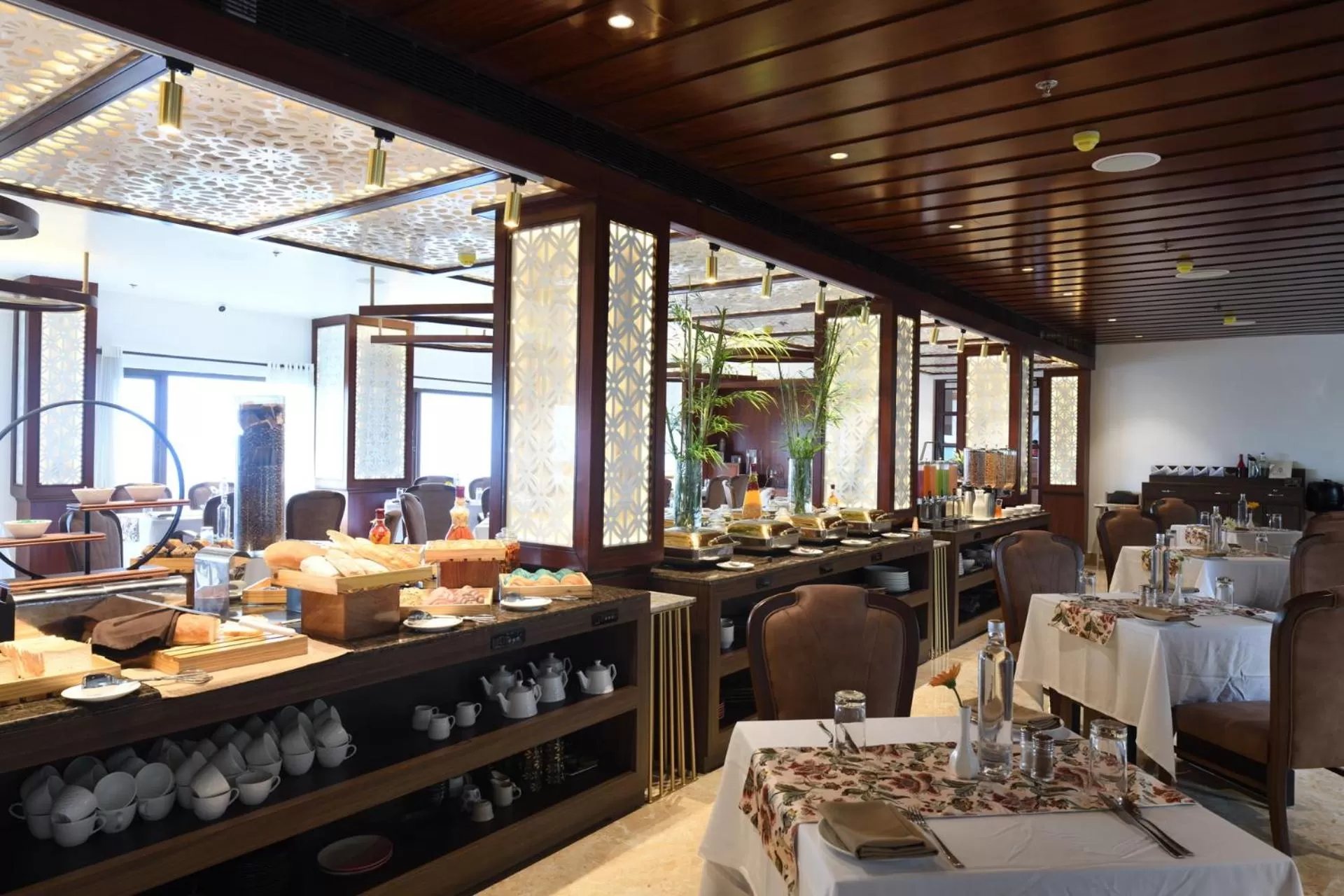 Restaurant/places to eat in Ramada by Wyndham Gangtok Hotel & Casino Golden