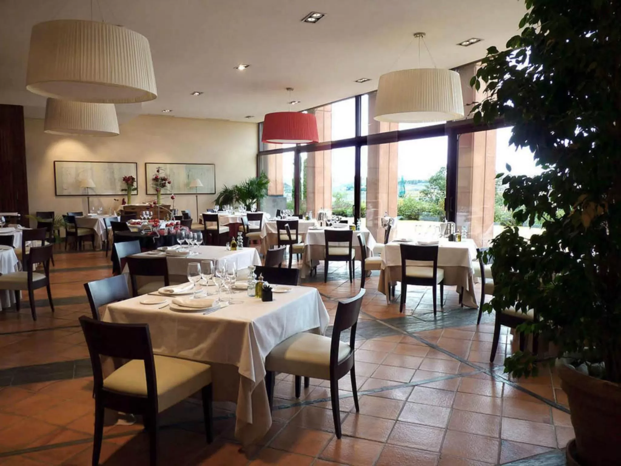 Restaurant/places to eat in Hotel Cigarral el Bosque