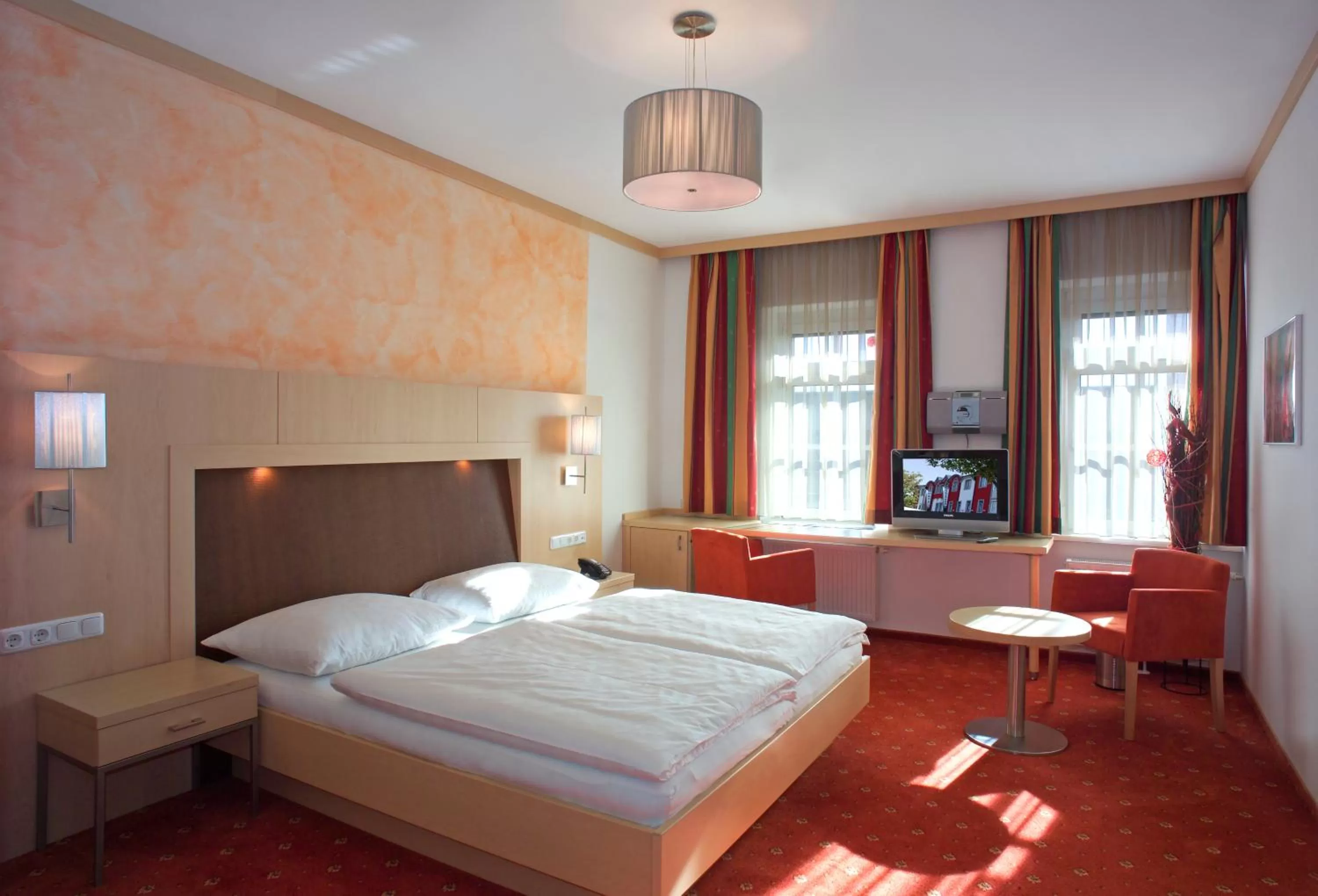 Photo of the whole room, Bed in Hotel Restaurant Wallner I contactless check-in