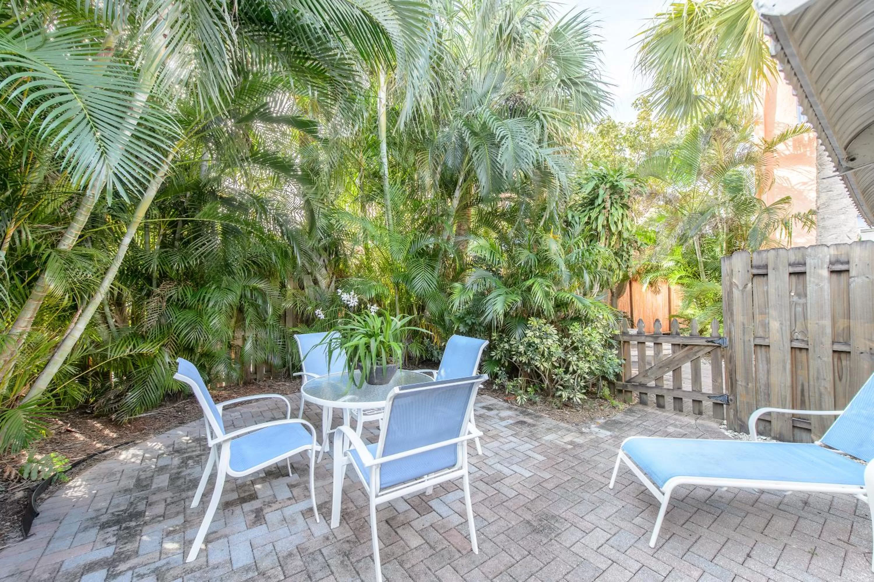 Patio in Old Colorado Inn