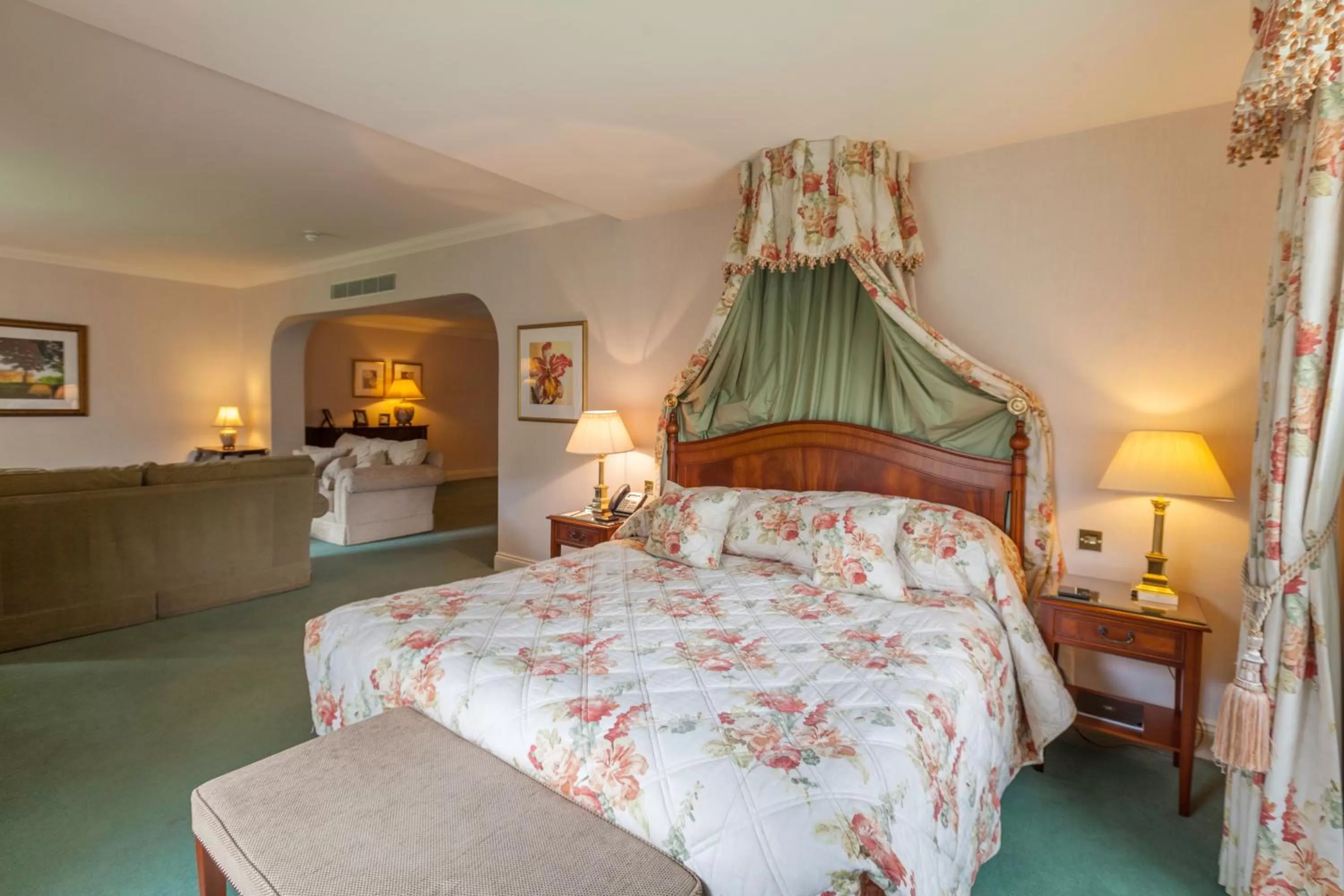 Bedroom in Luton Hoo Hotel, Golf and Spa