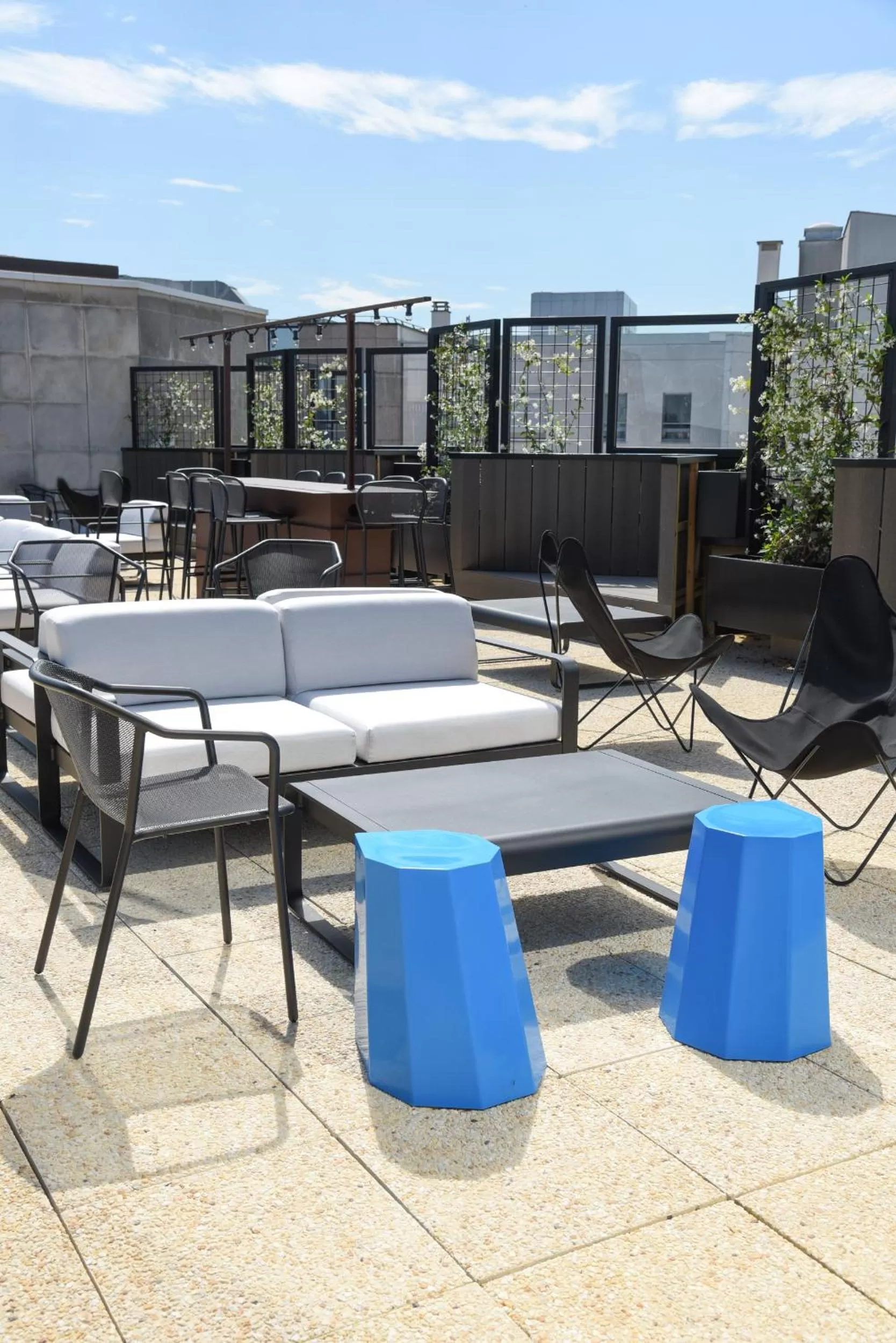Balcony/Terrace in Mercure Paris Boulogne