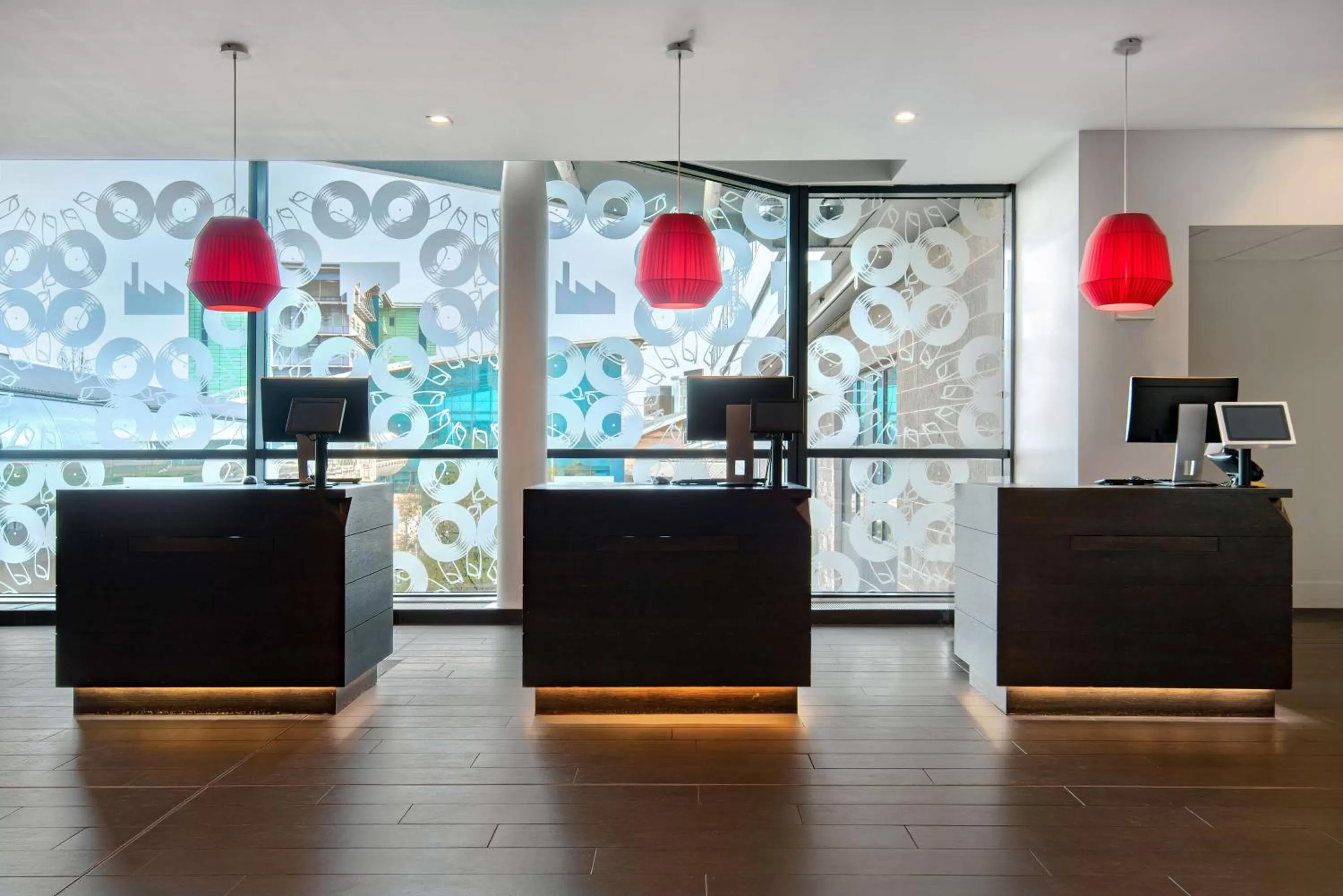 Lobby or reception in Radisson Blu Manchester Airport