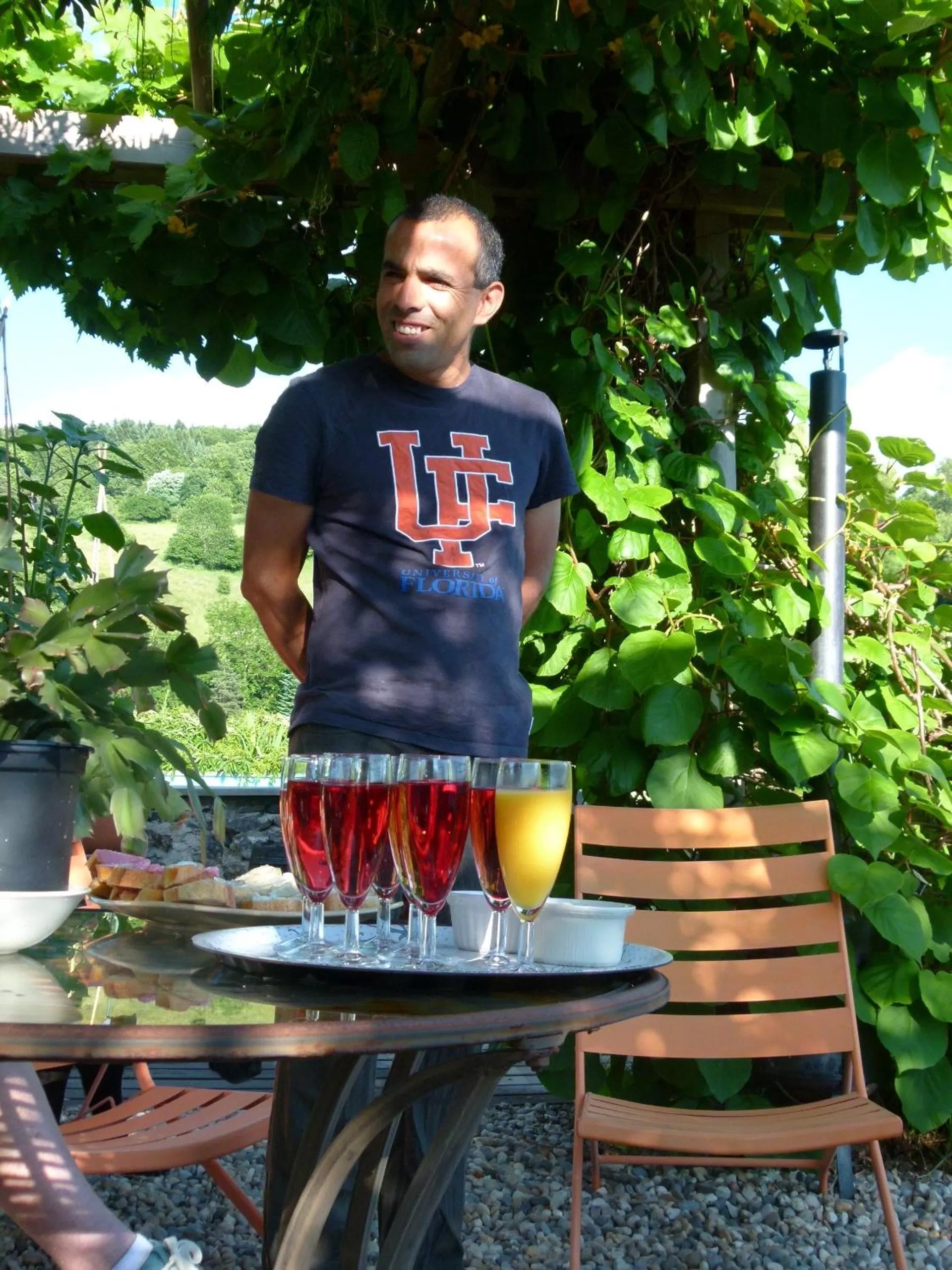 Staff, Food in Art et Création