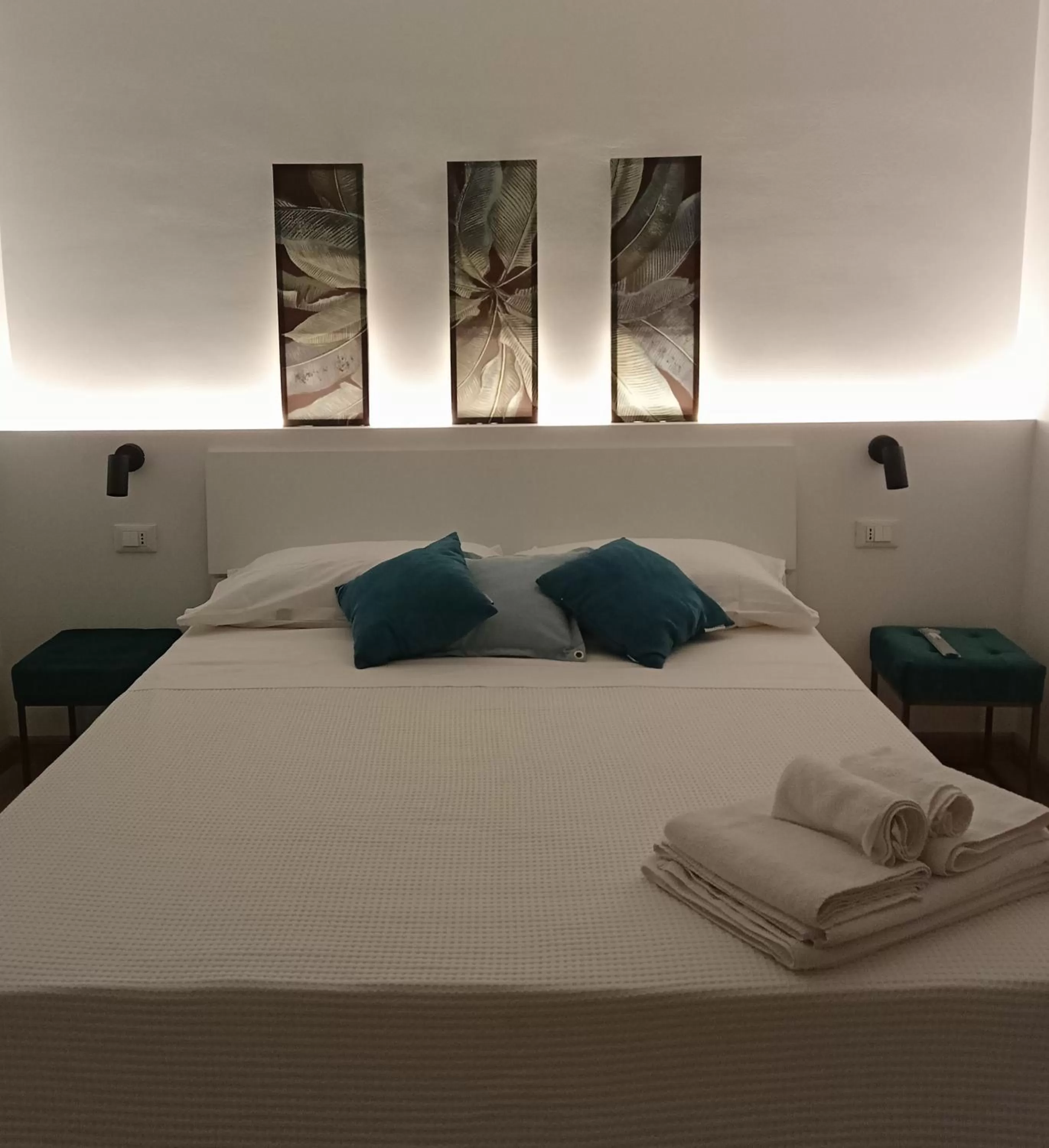 Bedroom, Bed in Narciso boutique apartment