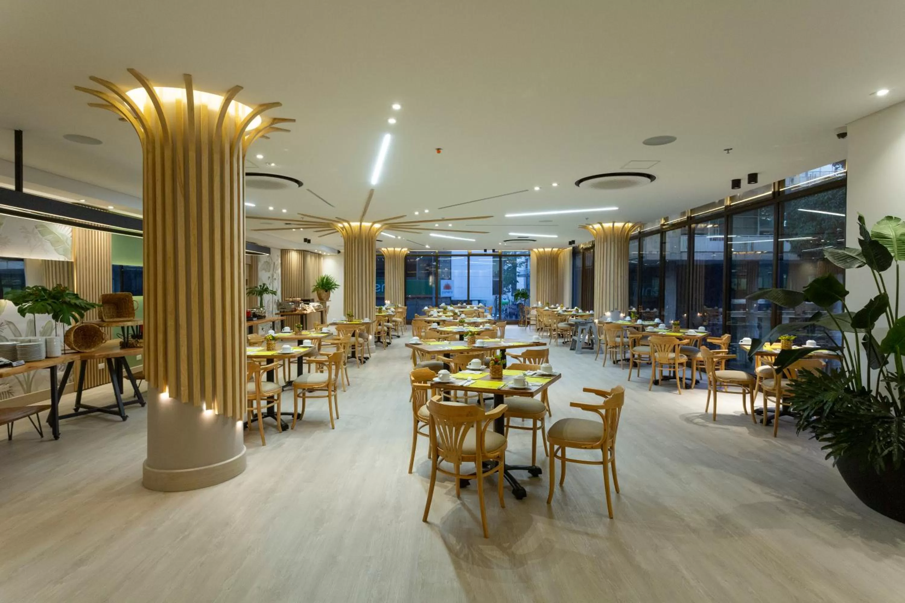 Restaurant/places to eat in Hotel Soratama