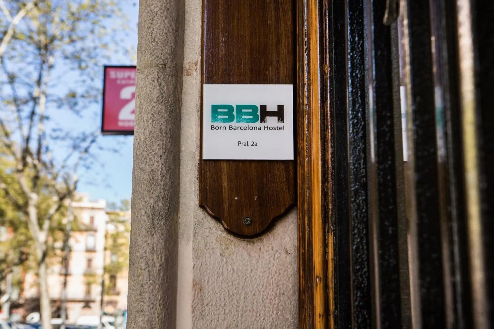 Facade/entrance in Born Barcelona Hostel