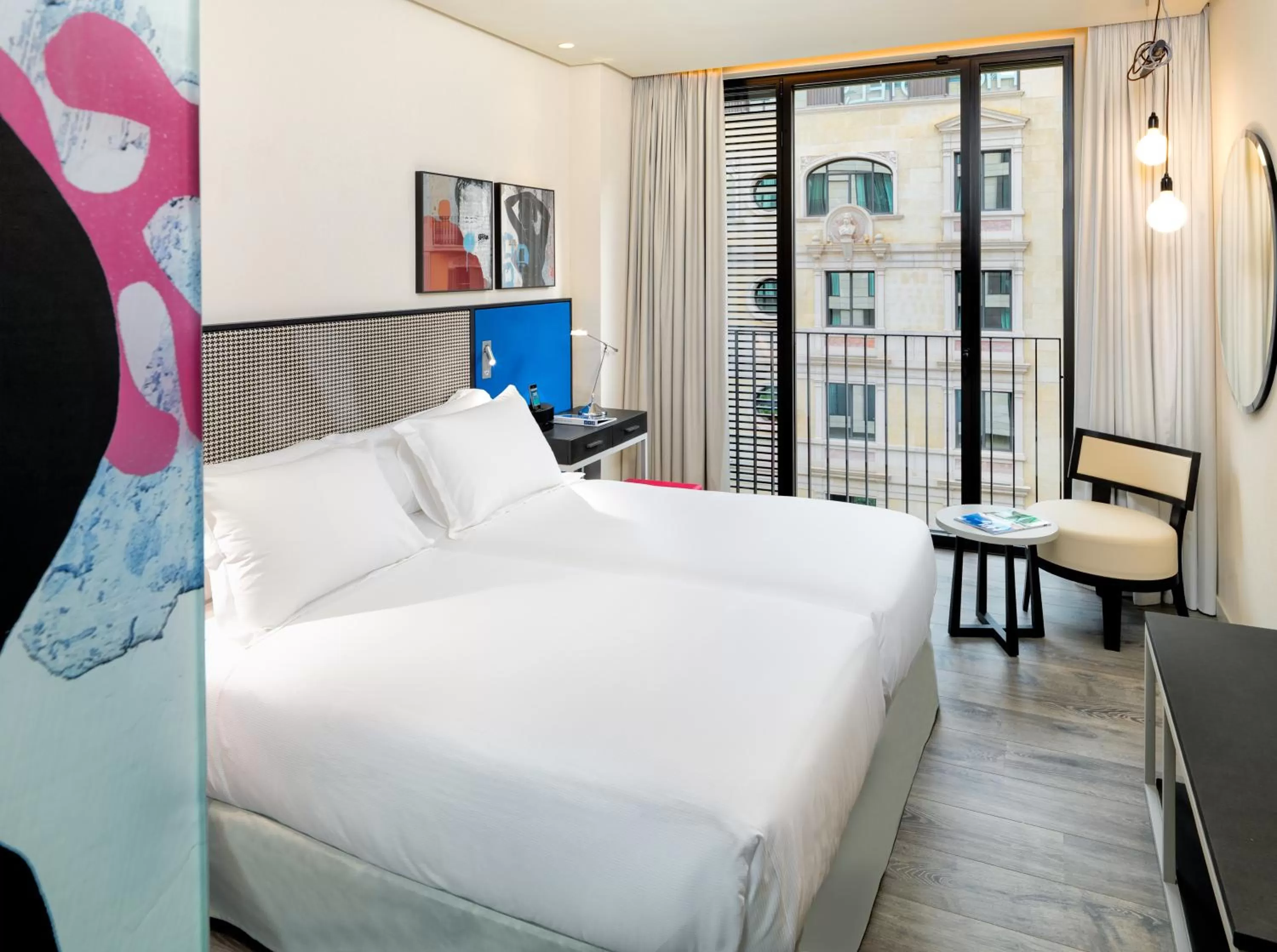 Superior Double or Twin Room in H10 Art Gallery 4* Sup