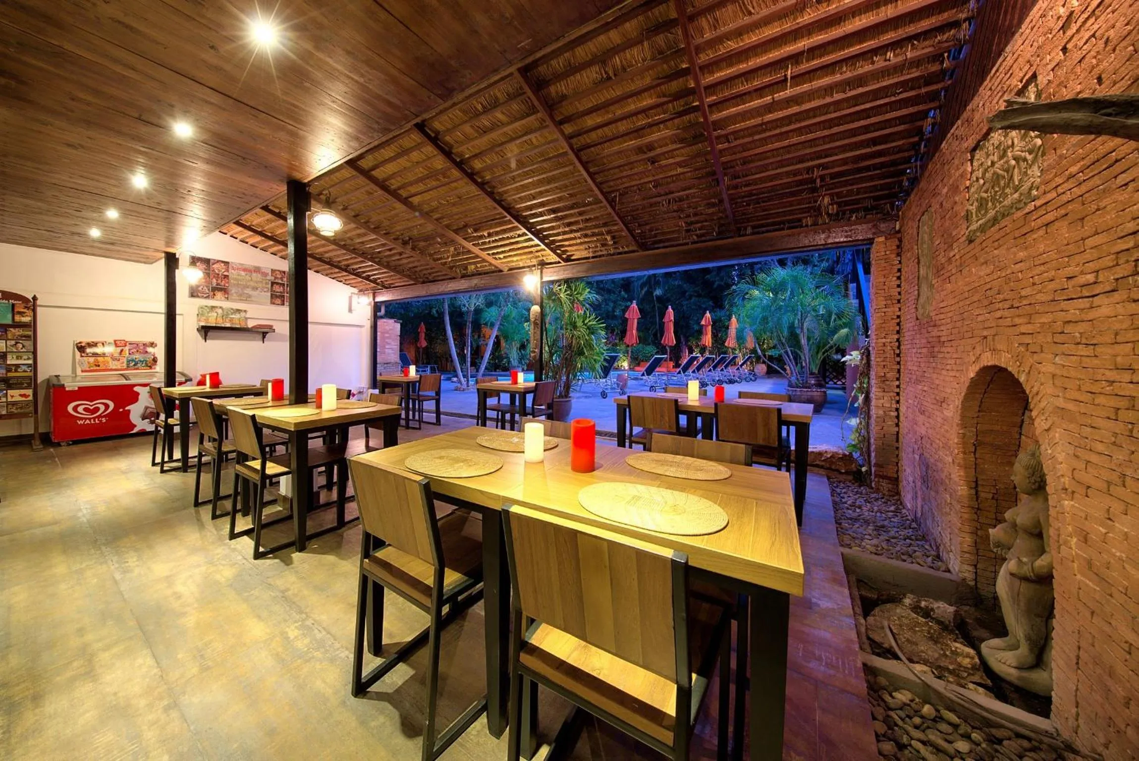 Patio in Eden Bungalows Fisherman's village