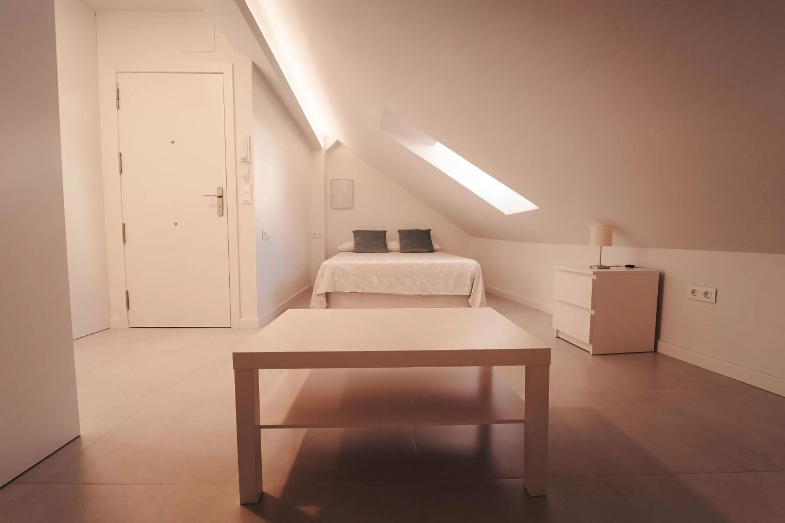 Studio Apartment in Palm Suites Studio Apartment in Palm Suites