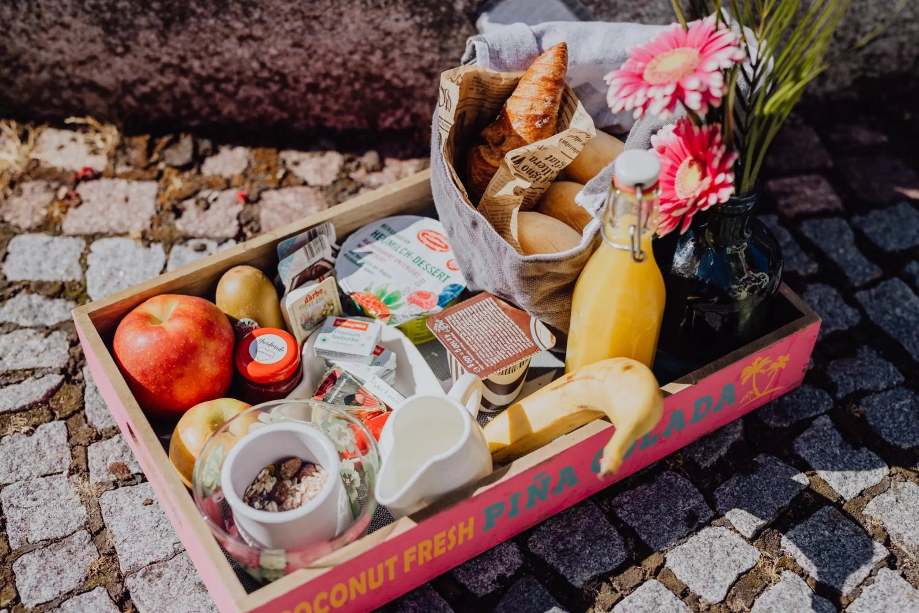 Breakfast in Das Hotel Stern 24h self-check-in