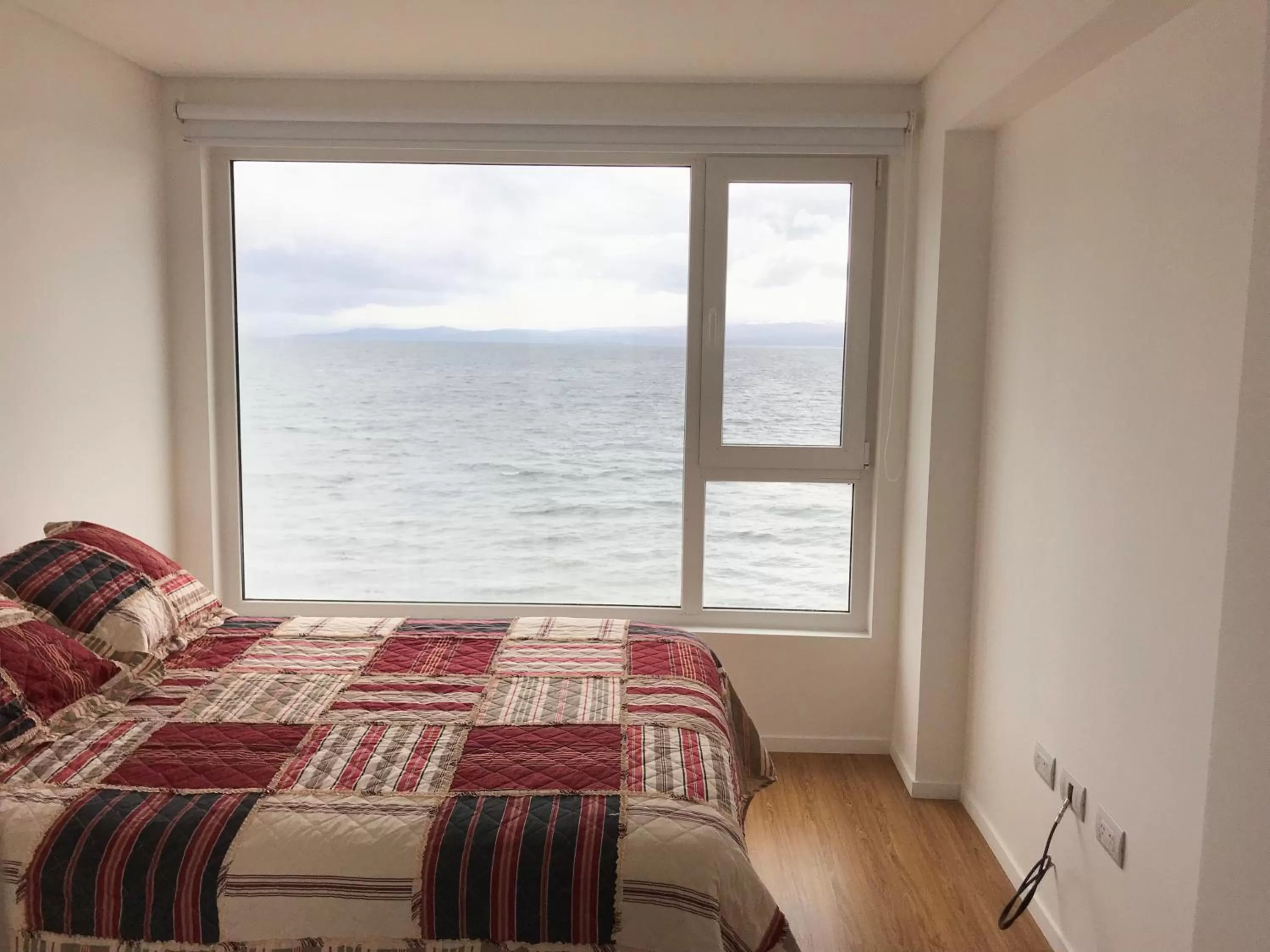 Bed in De la Costa Apartamentos