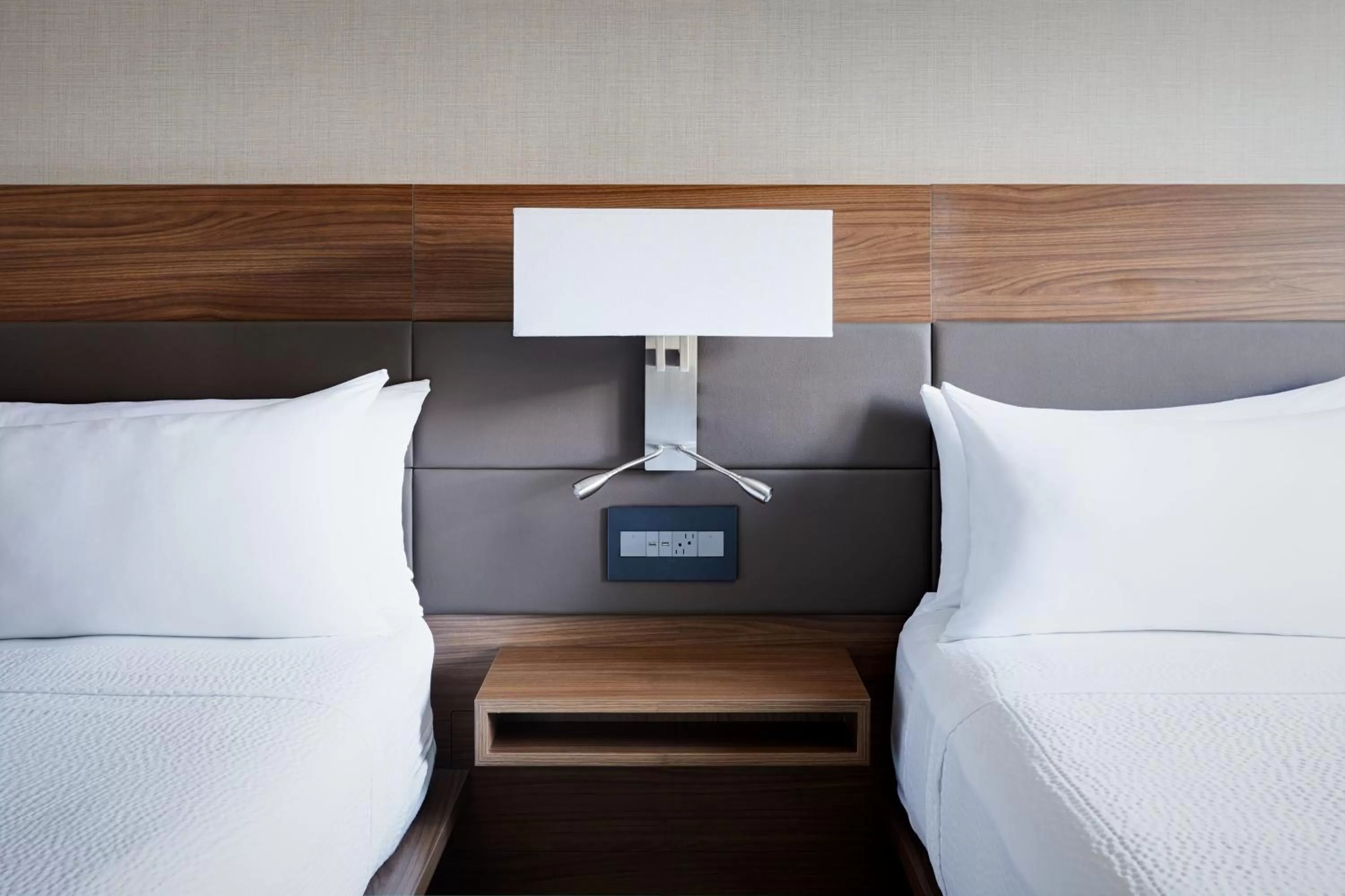 Photo of the whole room, Bed in AC Hotel by Marriott Bloomington Mall of America