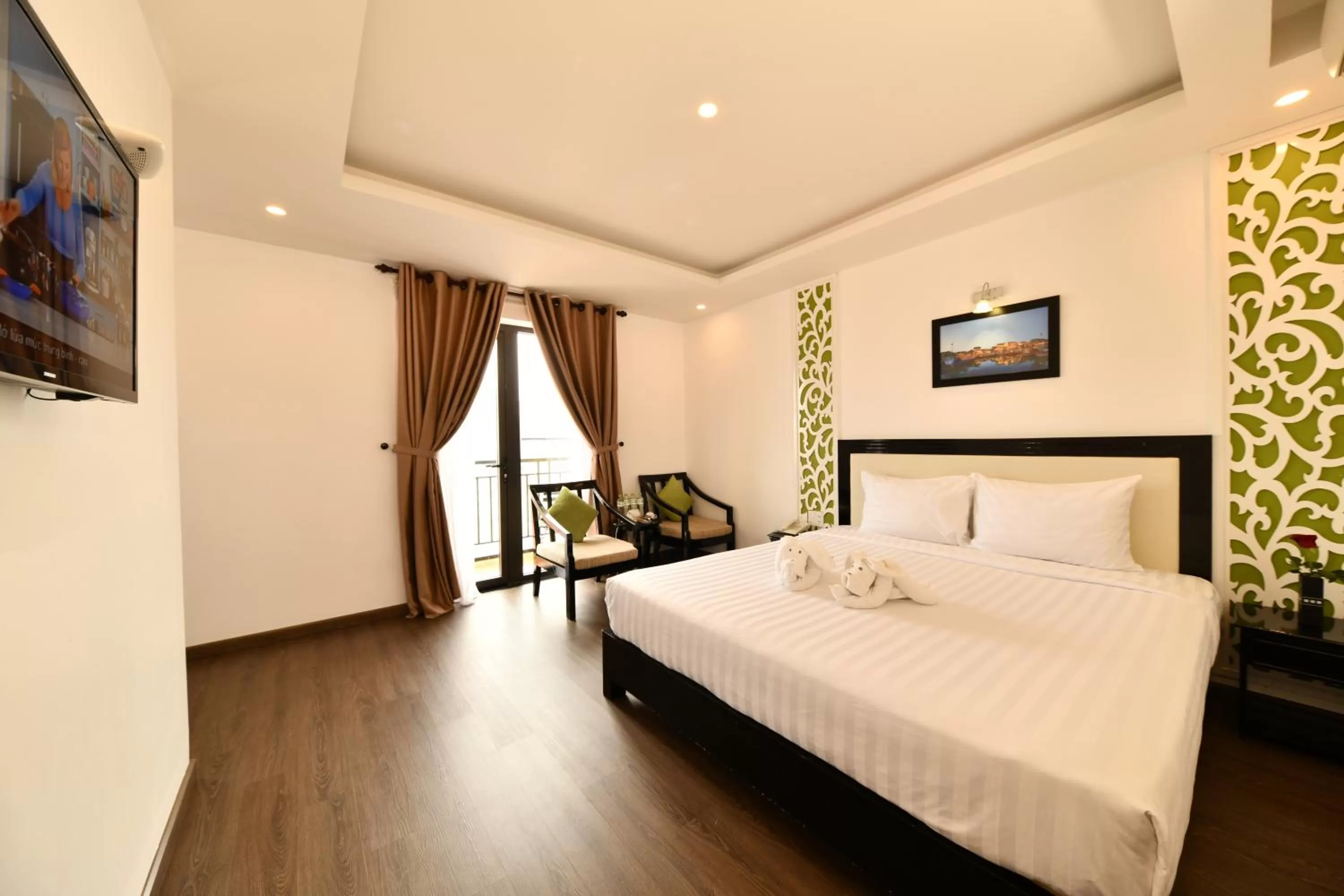 Family Room with Balcony in Hoi An Rose Garden Hotel