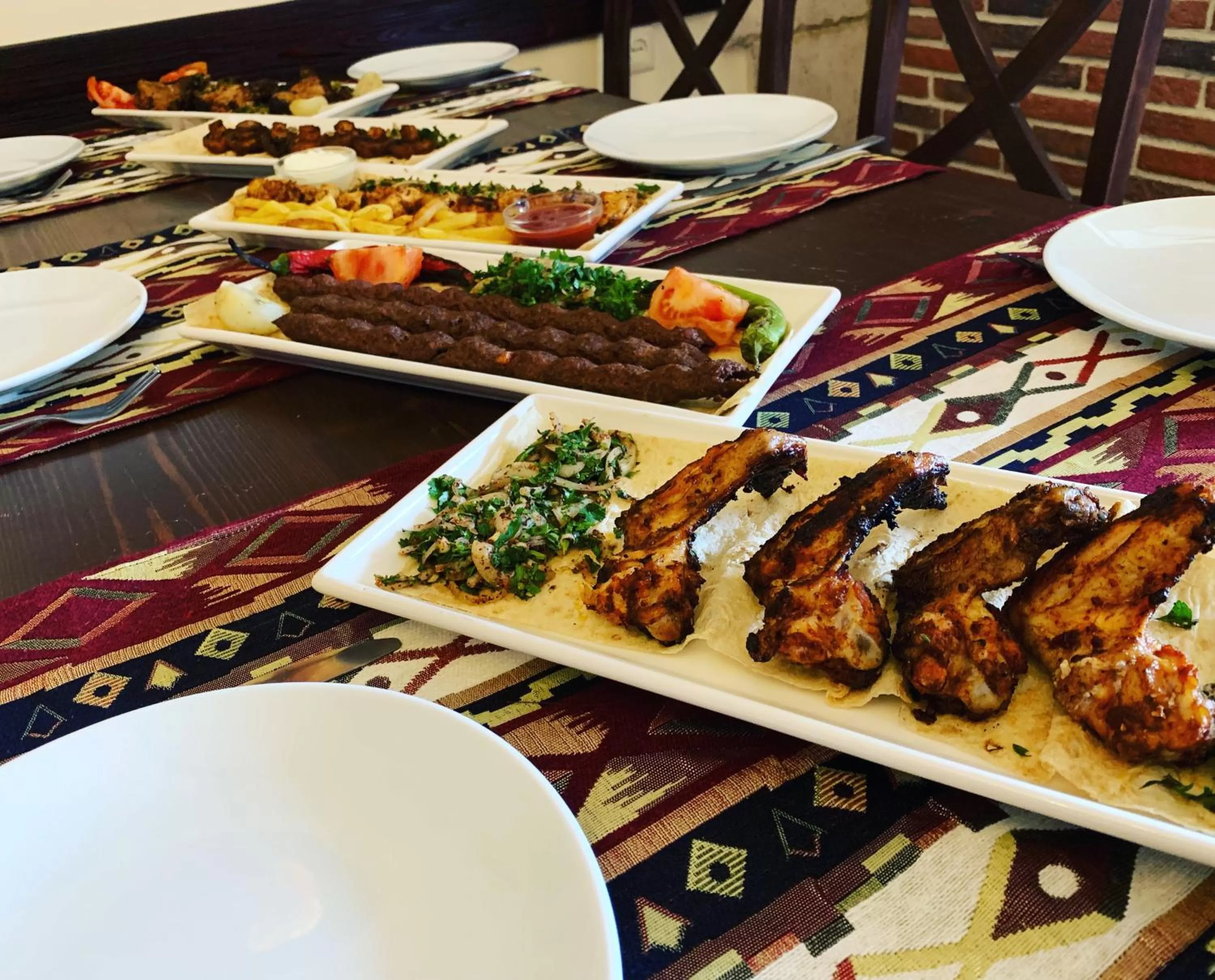 Food in Aleppo Hotel