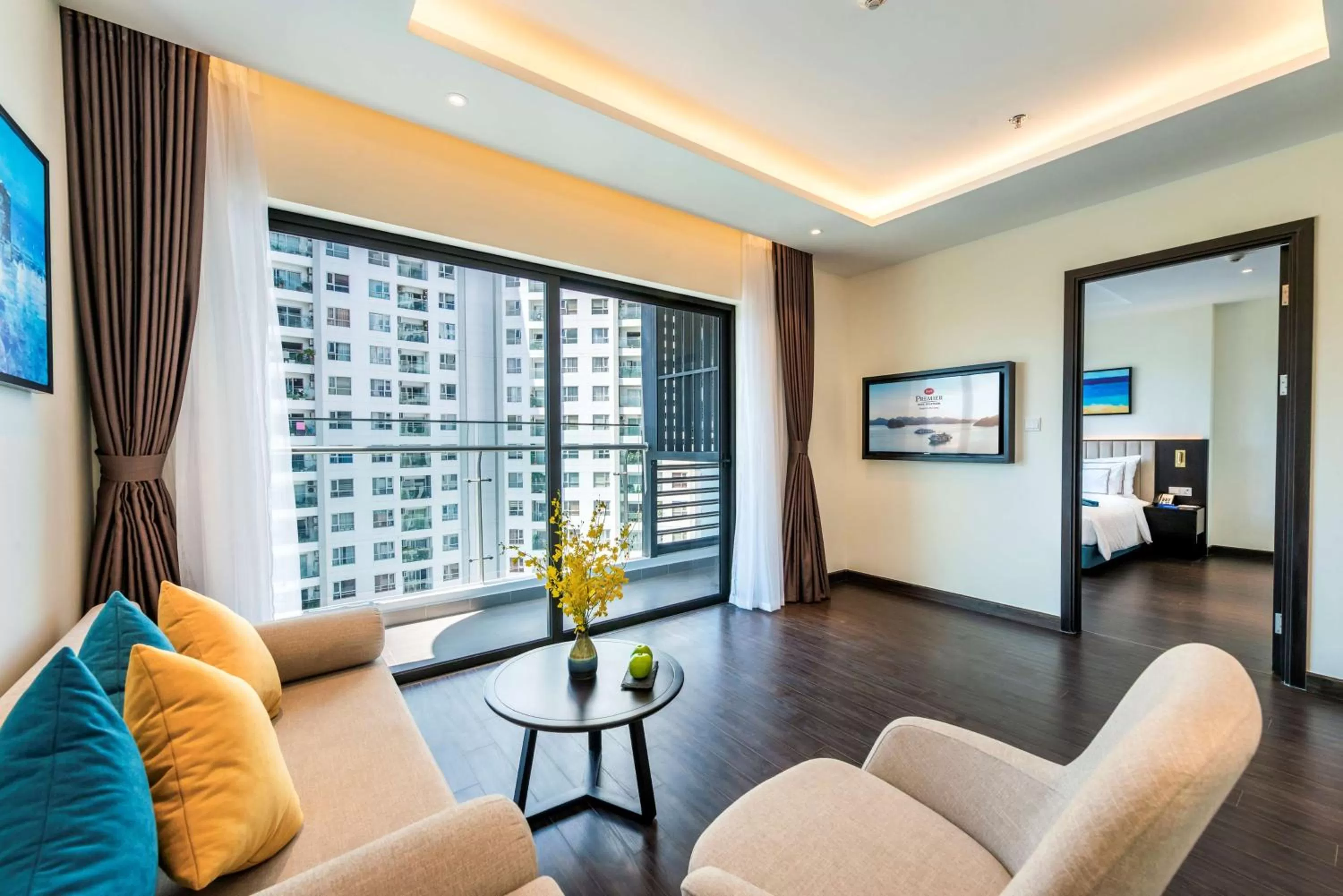Two-Bedroom Premier King Suite with Balcony and Bayview - Non-Smoking in Best Western Premier Sapphire Ha Long
