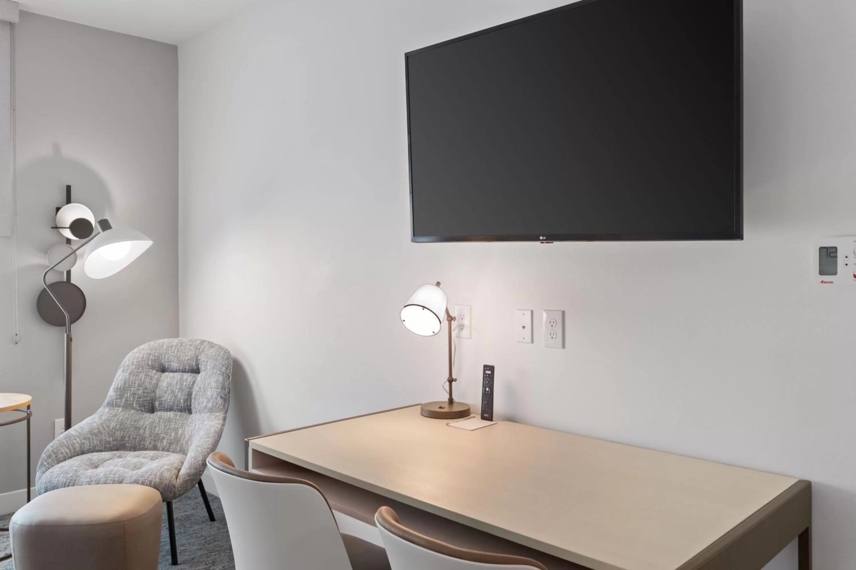 Photo of the whole room in TownePlace Suites by Marriott White Hall