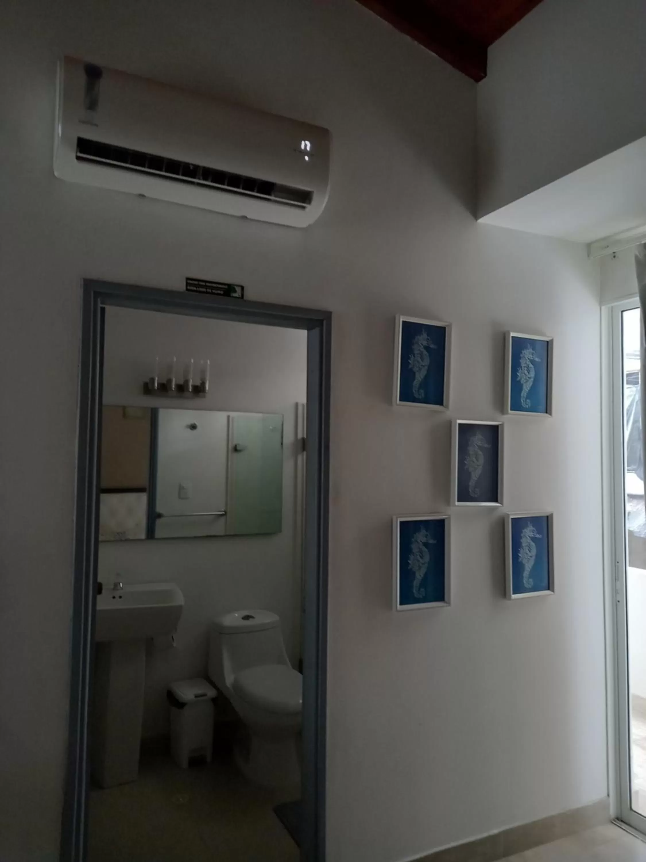 Bathroom in Hotel Boutique Casa Mar