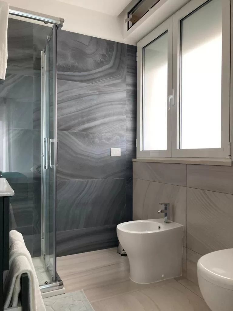 Bathroom in LA DARSENA rooms