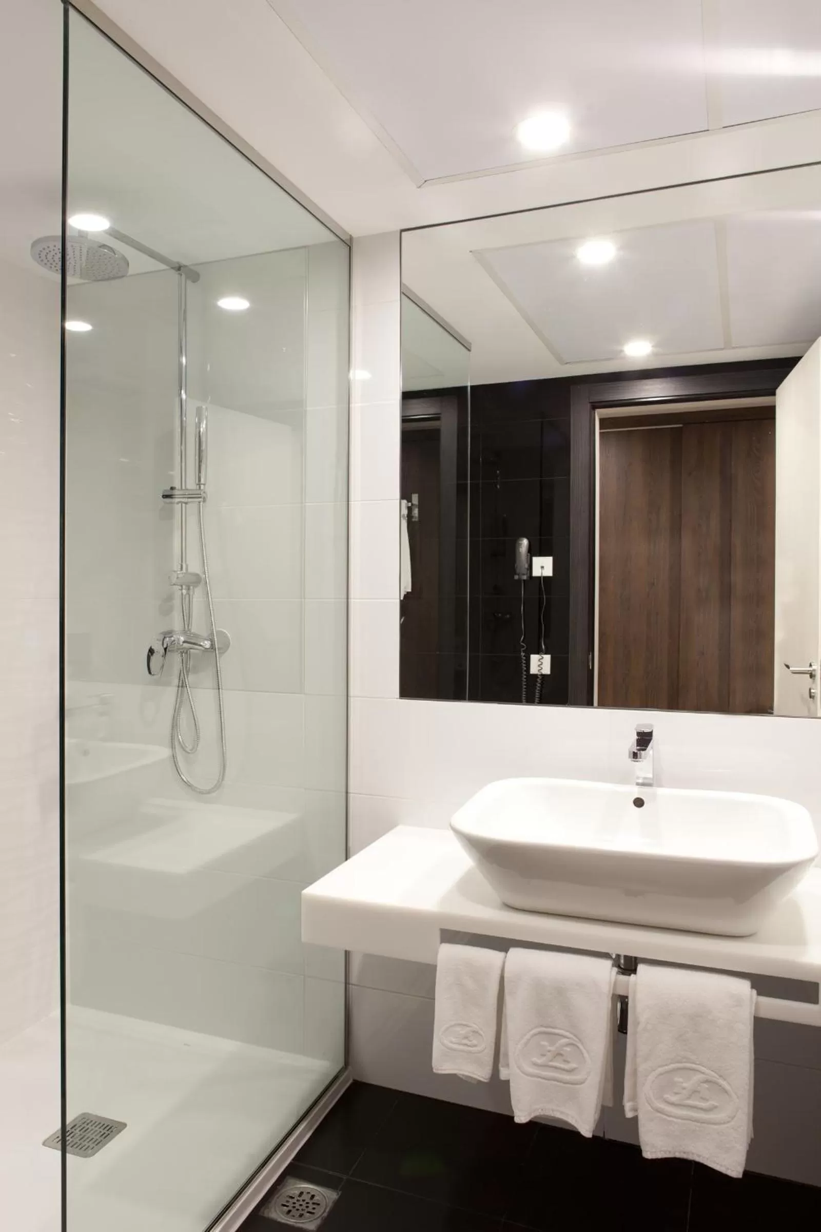 Bathroom in Hotel Liabeny