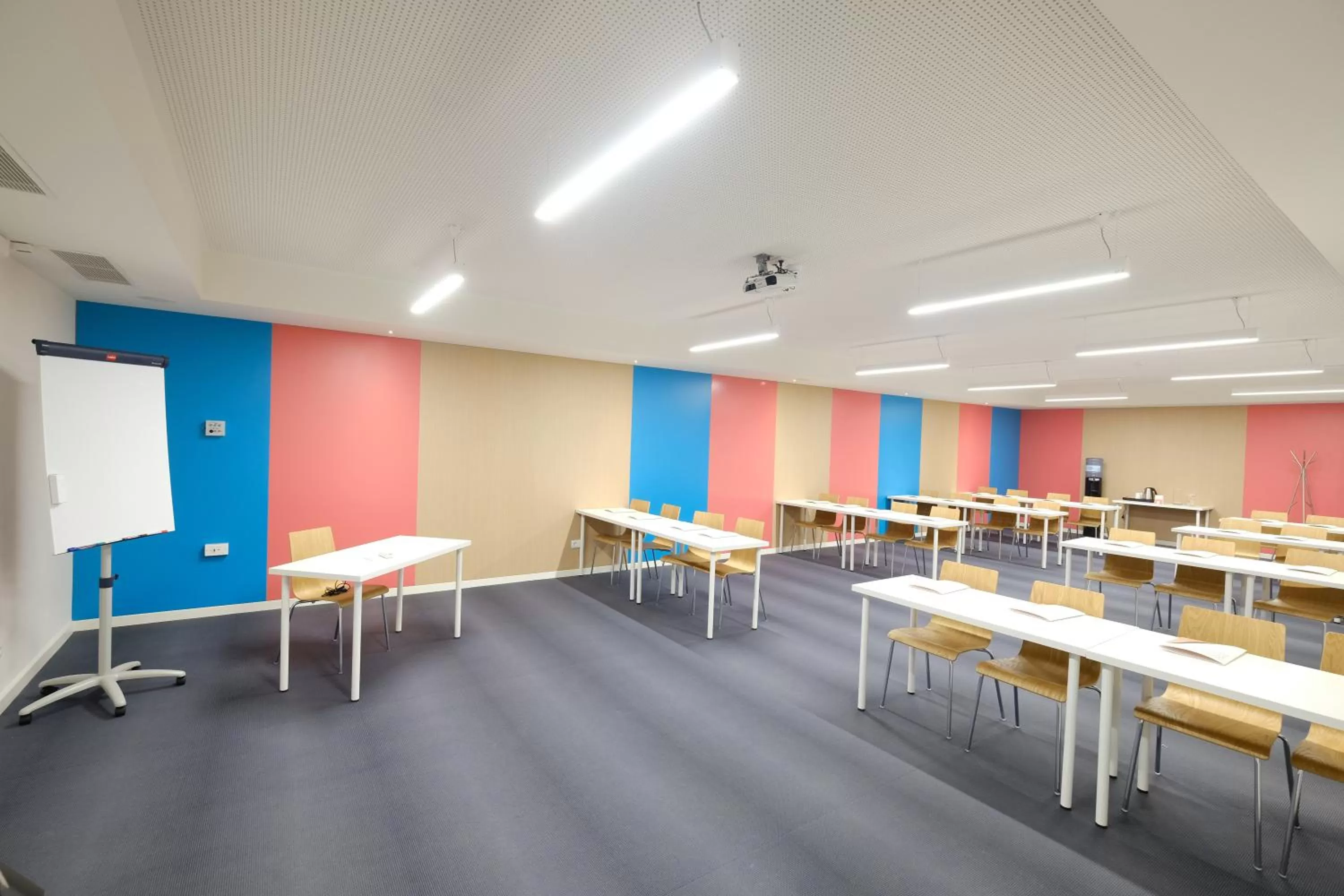 Meeting/conference room in Stay Hotel Porto Centro Trindade