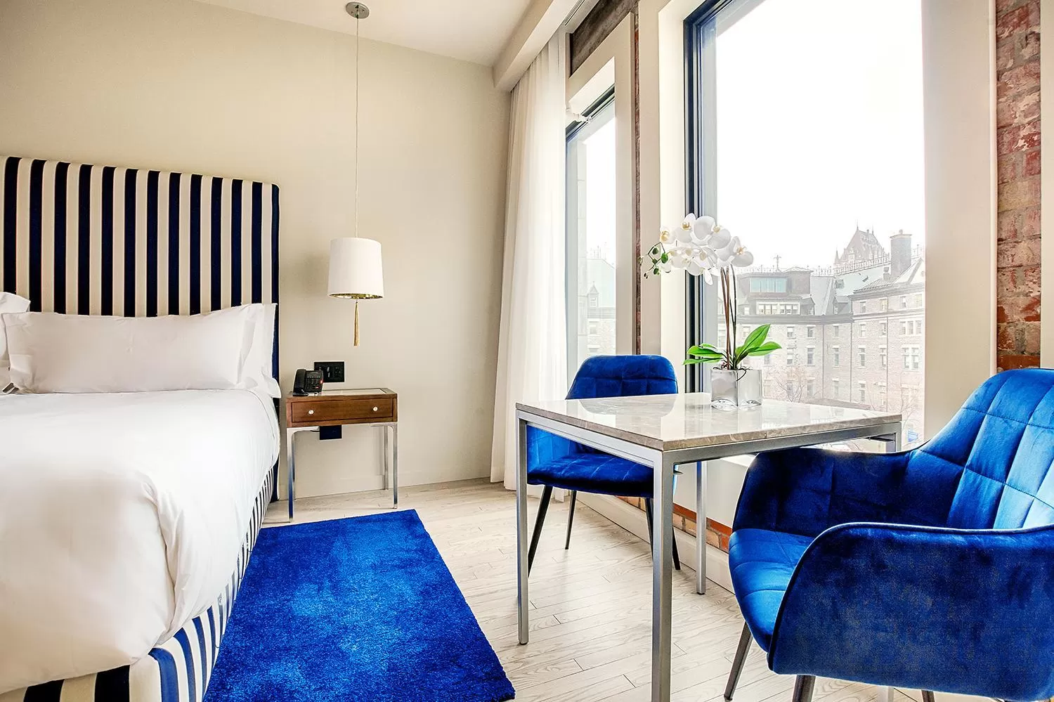 Dining area in Monsieur Jean - Hôtel Particulier